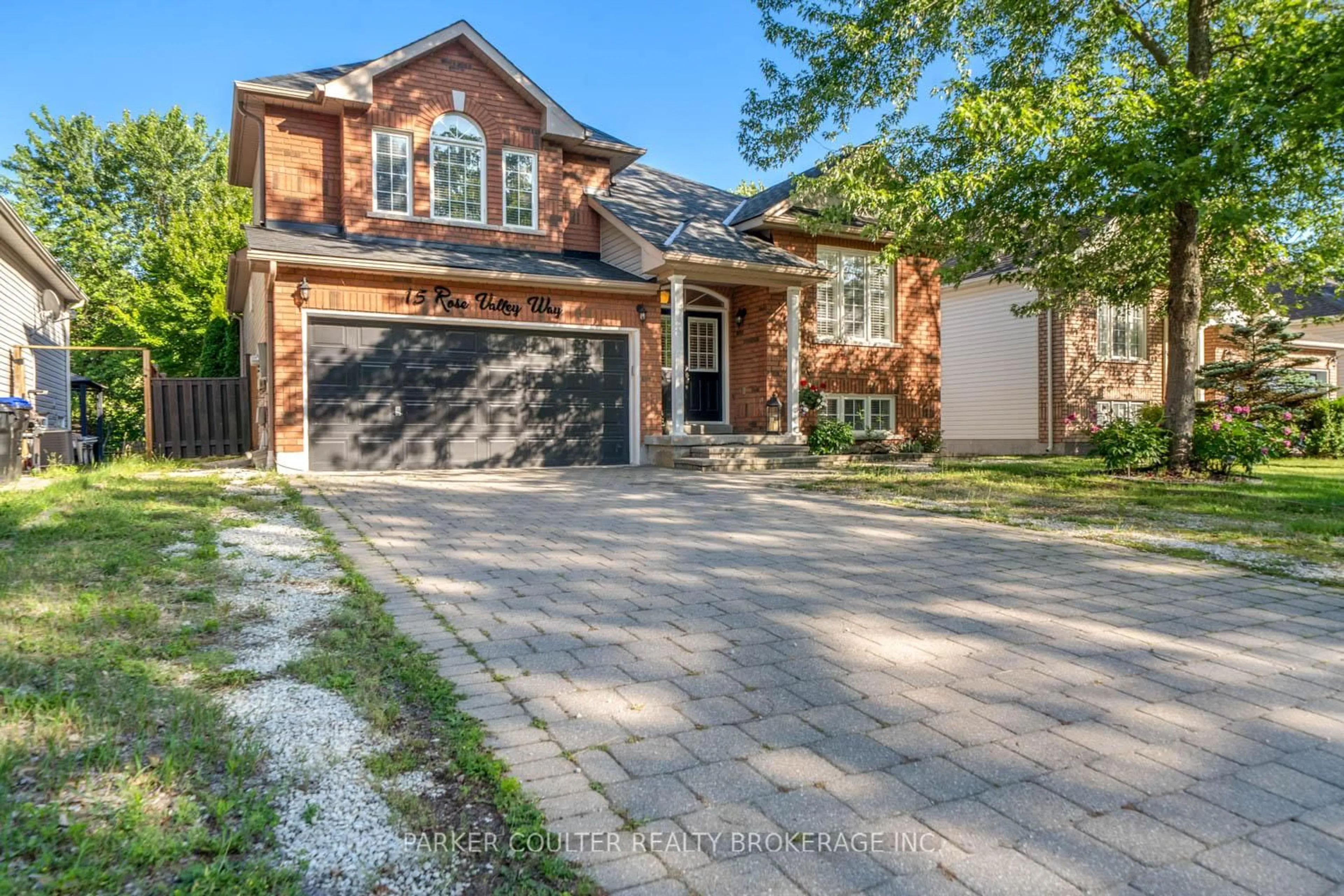 Home with brick exterior material, street for 15 Rose Valley Way, Wasaga Beach Ontario L9Z 3C5