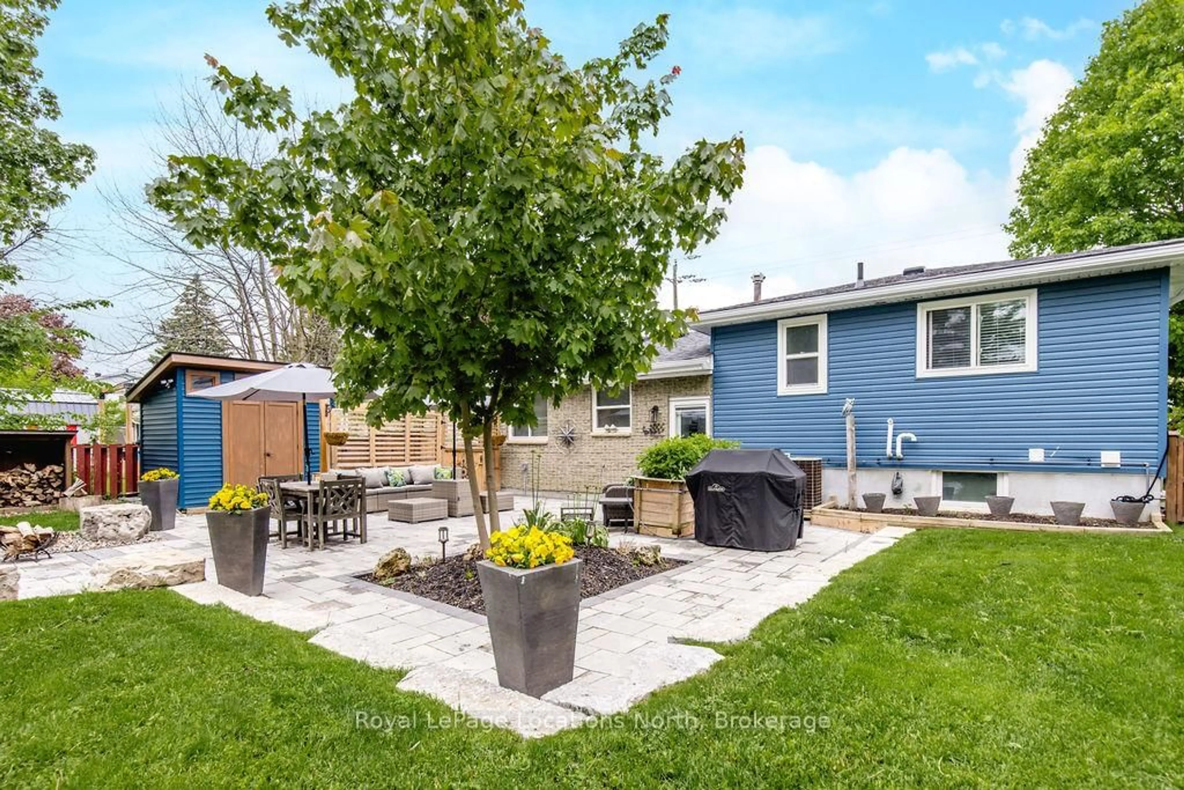 Patio, street for 500 SIXTH St, Collingwood Ontario L9Y 1Z9