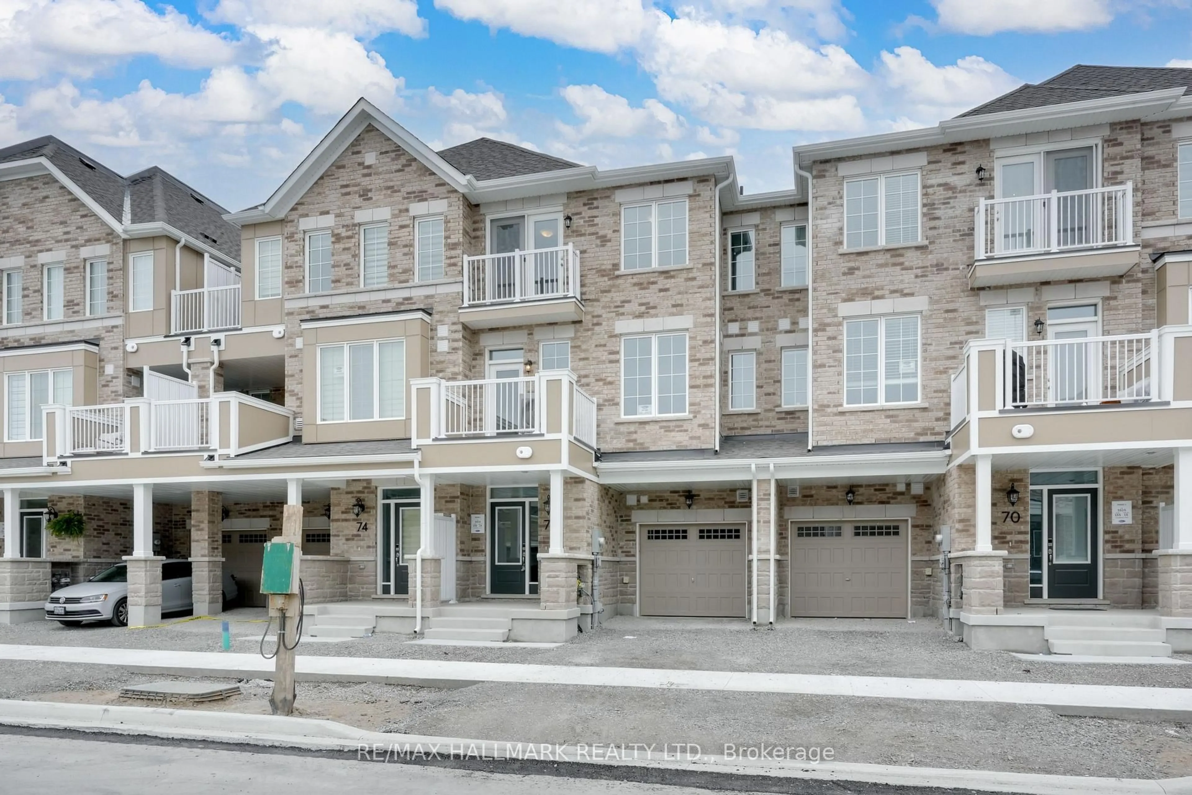 Unknown for 72 Ennerdale St, Barrie Ontario L9J 0G5
