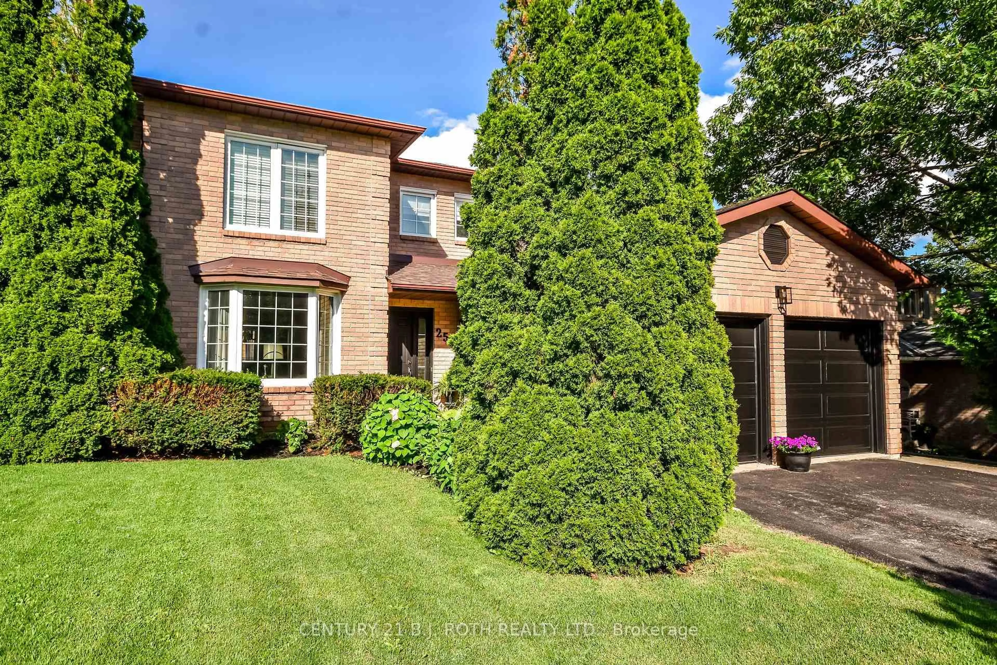 Home with brick exterior material, street for 25 Keats Dr, Barrie Ontario L4N 6C9
