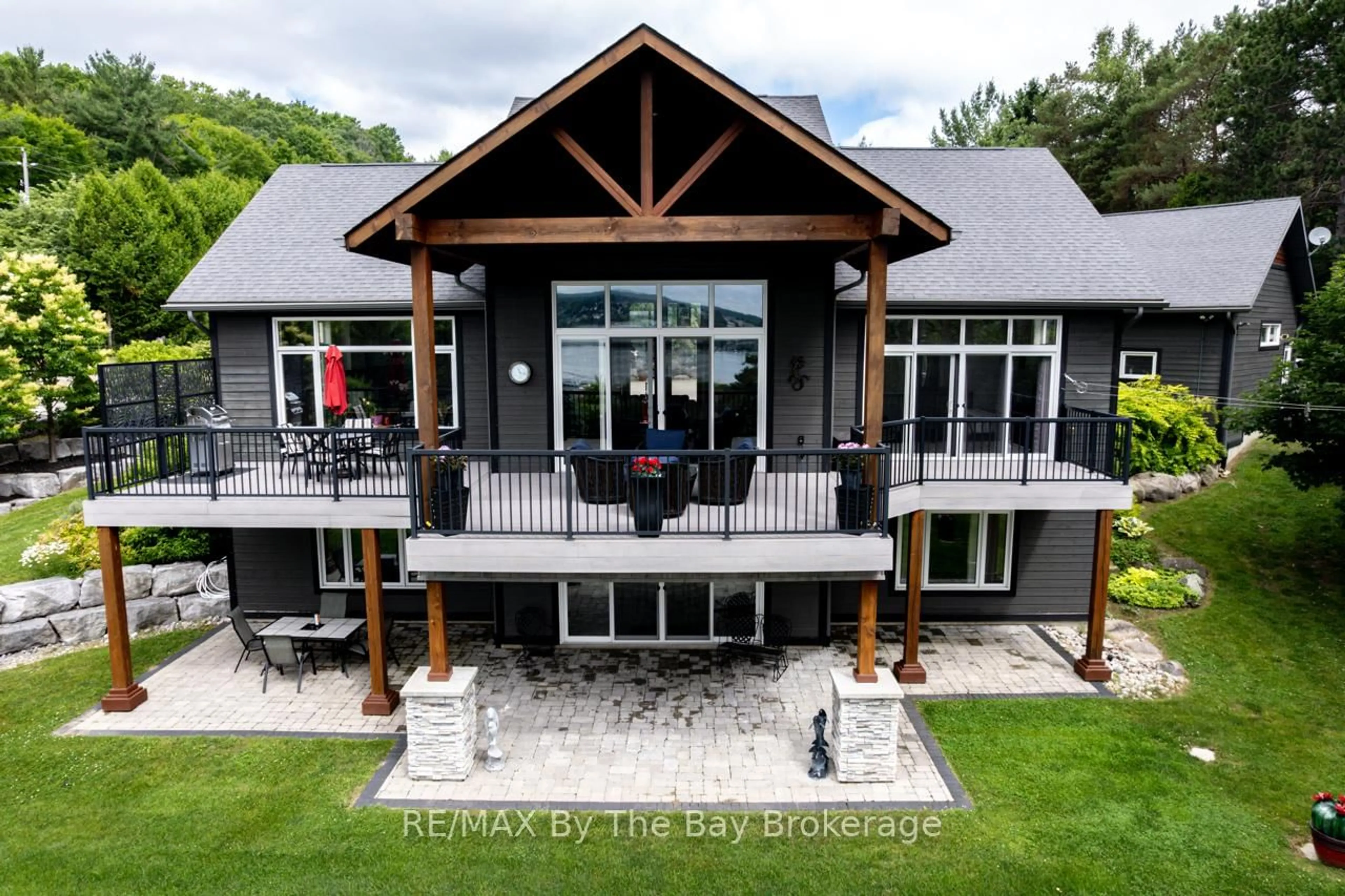 Unknown for 45 Military Rd, Penetanguishene Ontario L9M 1S4