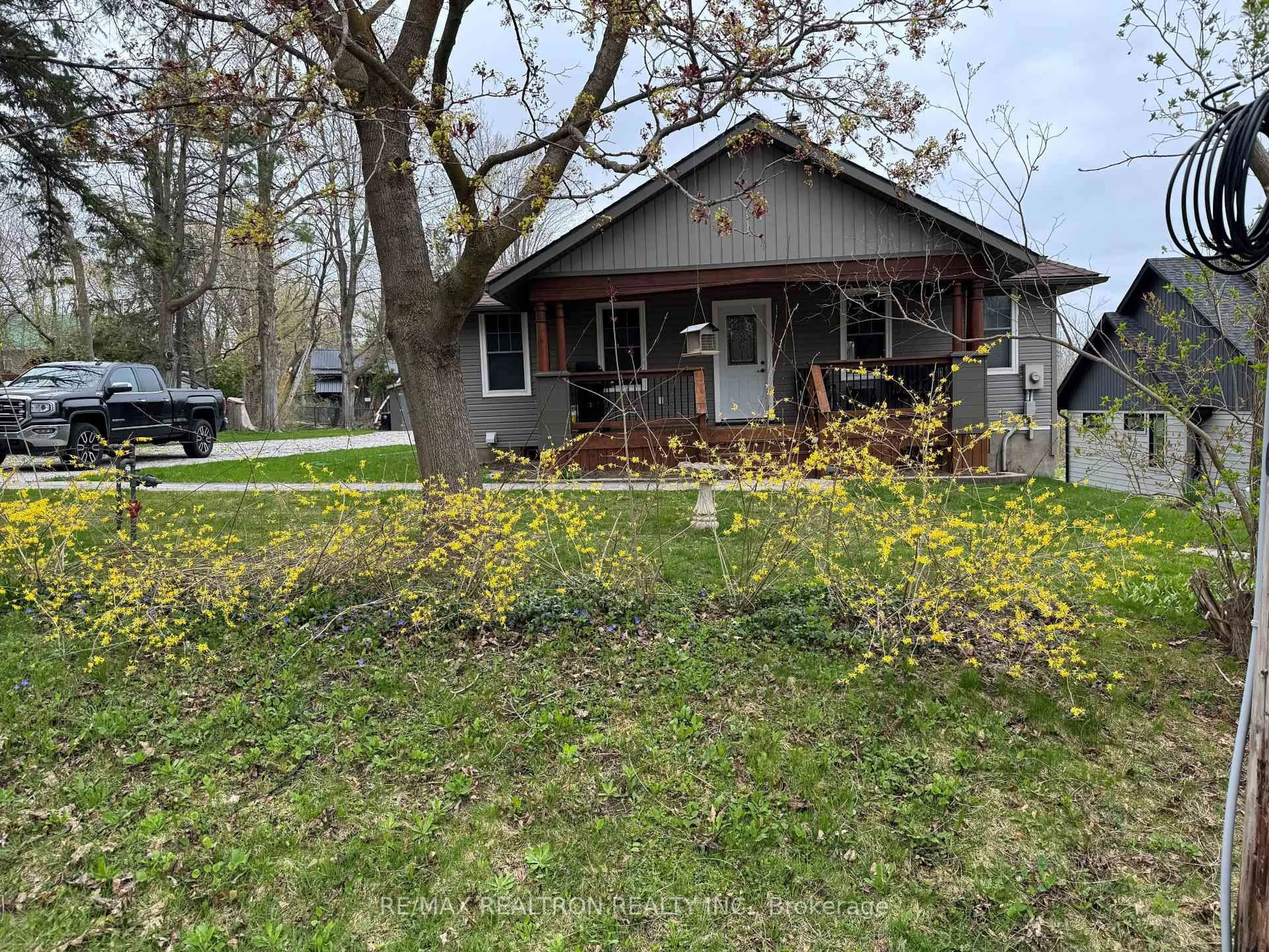 Unknown for 685 7 Line, Oro-Medonte Ontario L0L 0A7