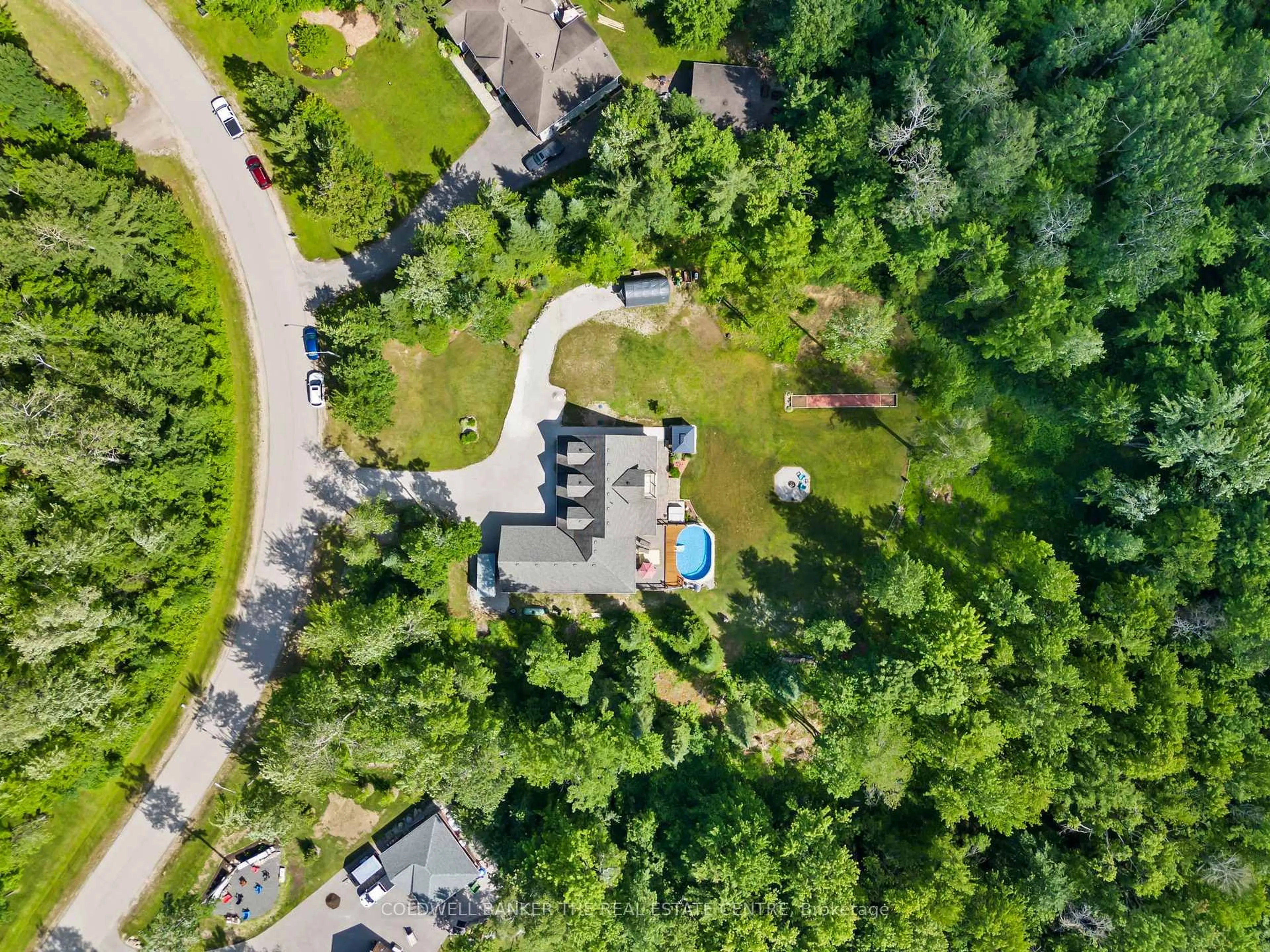 A pic from outside/outdoor area/front of a property/back of a property/a pic from drone, forest/trees view for 2955 Pinecone Tr, Severn Ontario L0K 2B0
