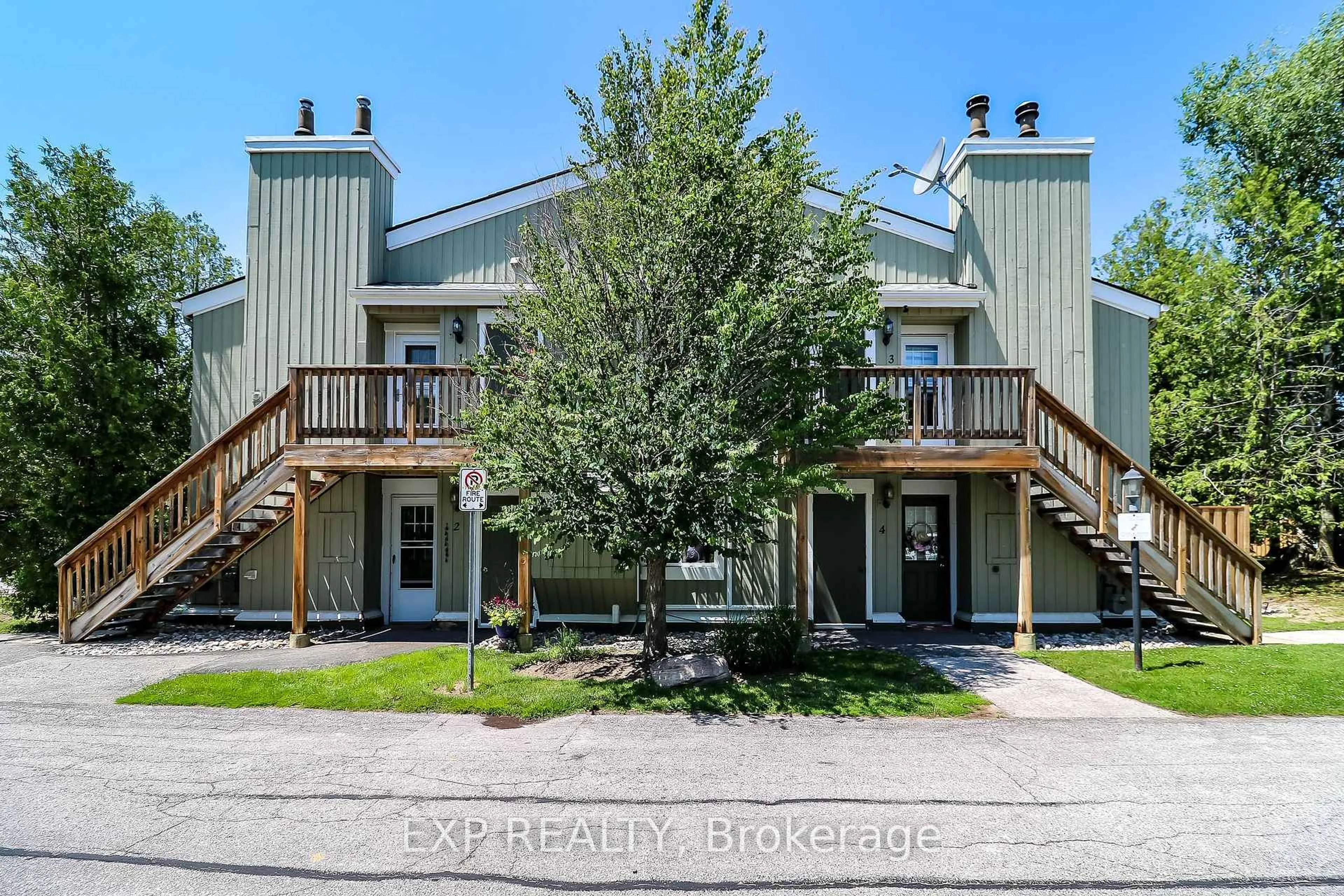 Unknown for 15 Dawson Dr #3, Collingwood Ontario L9Y 5B4