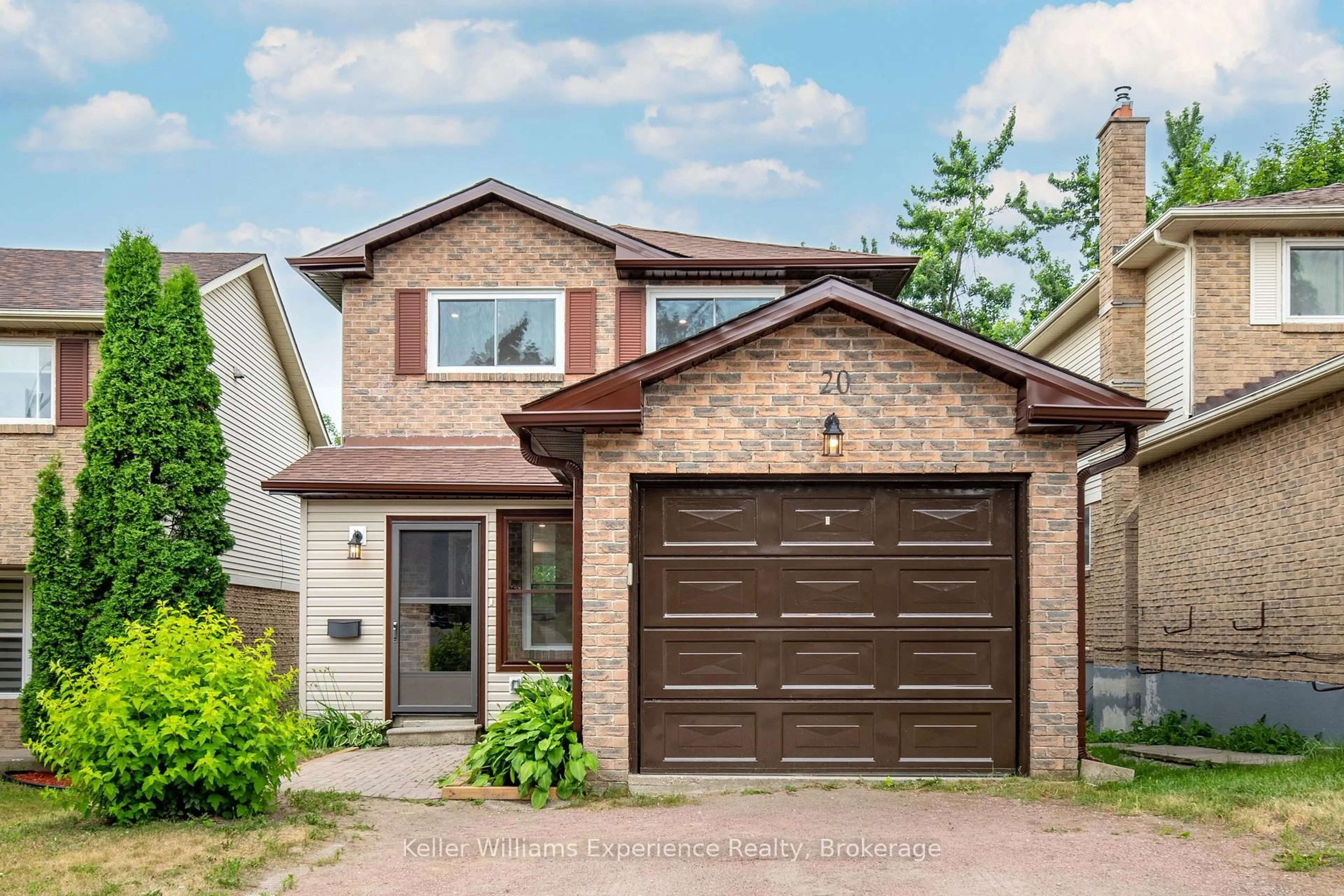 Home with brick exterior material, street for 20 Fox Ru, Barrie Ontario L4N 5L5