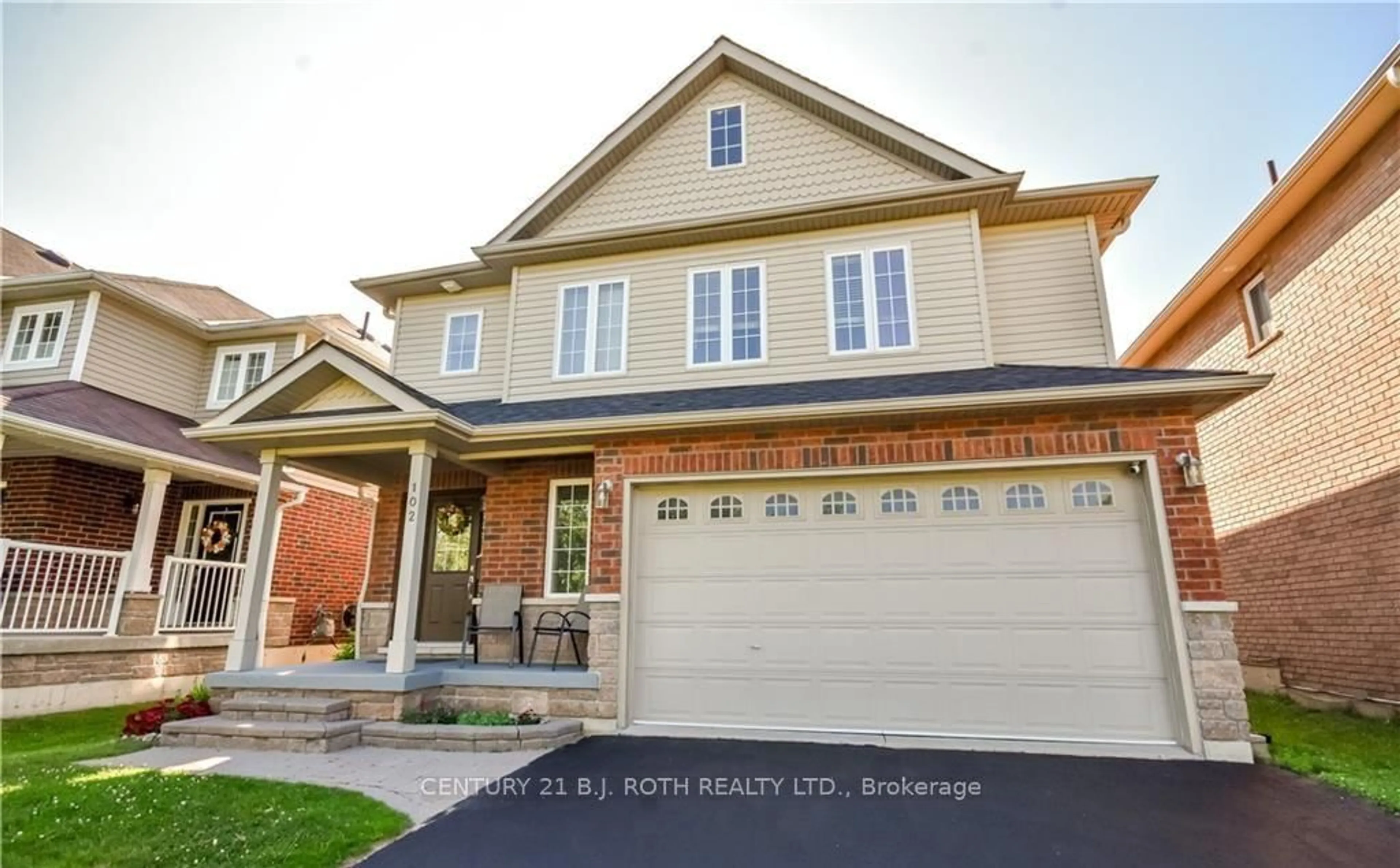 Home with brick exterior material, street for 102 ATLANTIS Dr, Orillia Ontario L3V 0A8