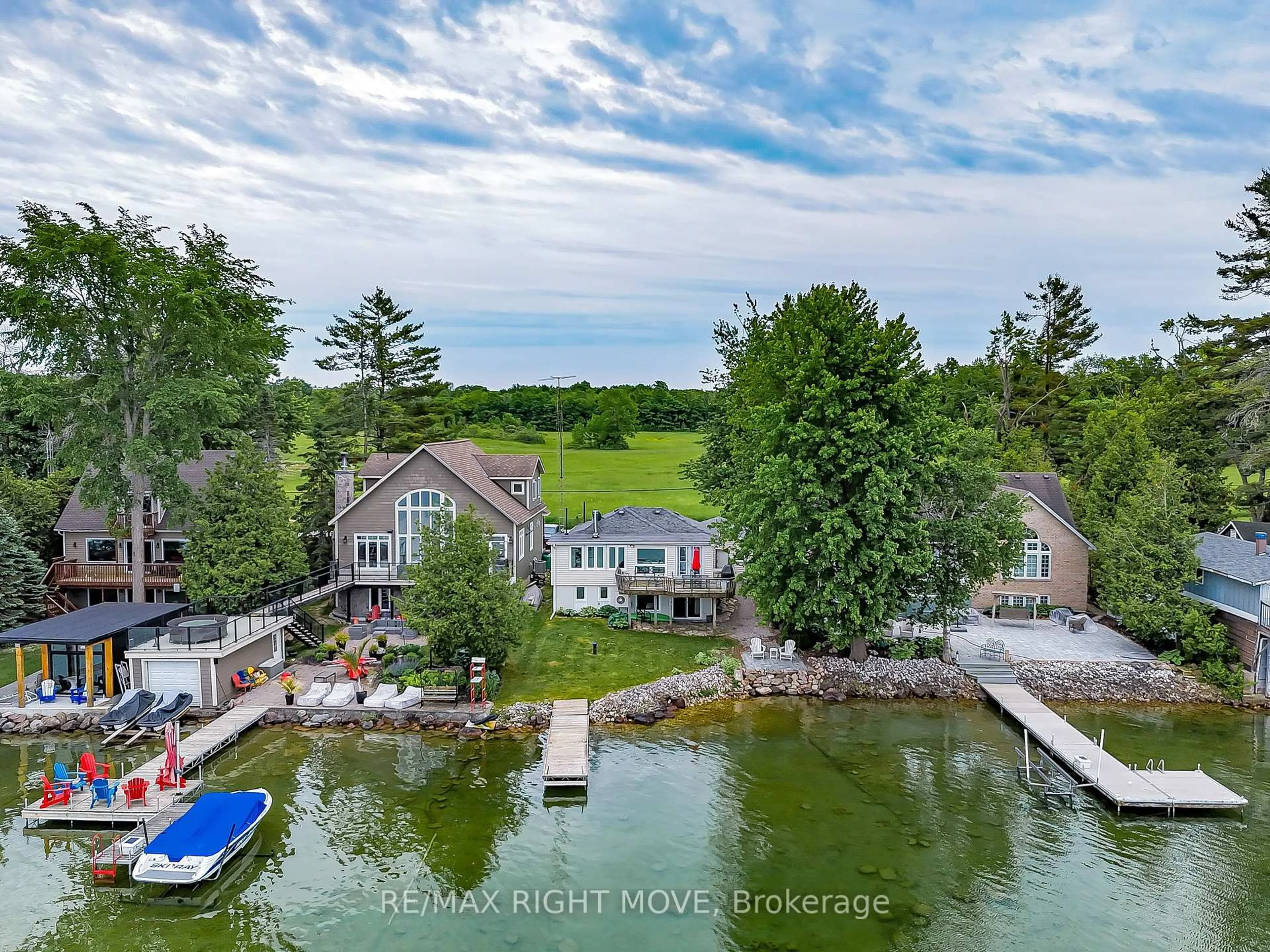 A pic from outside/outdoor area/front of a property/back of a property/a pic from drone, water/lake/river/ocean view for 3752 Portage Bay Rd, Ramara Ontario L0K 2B0