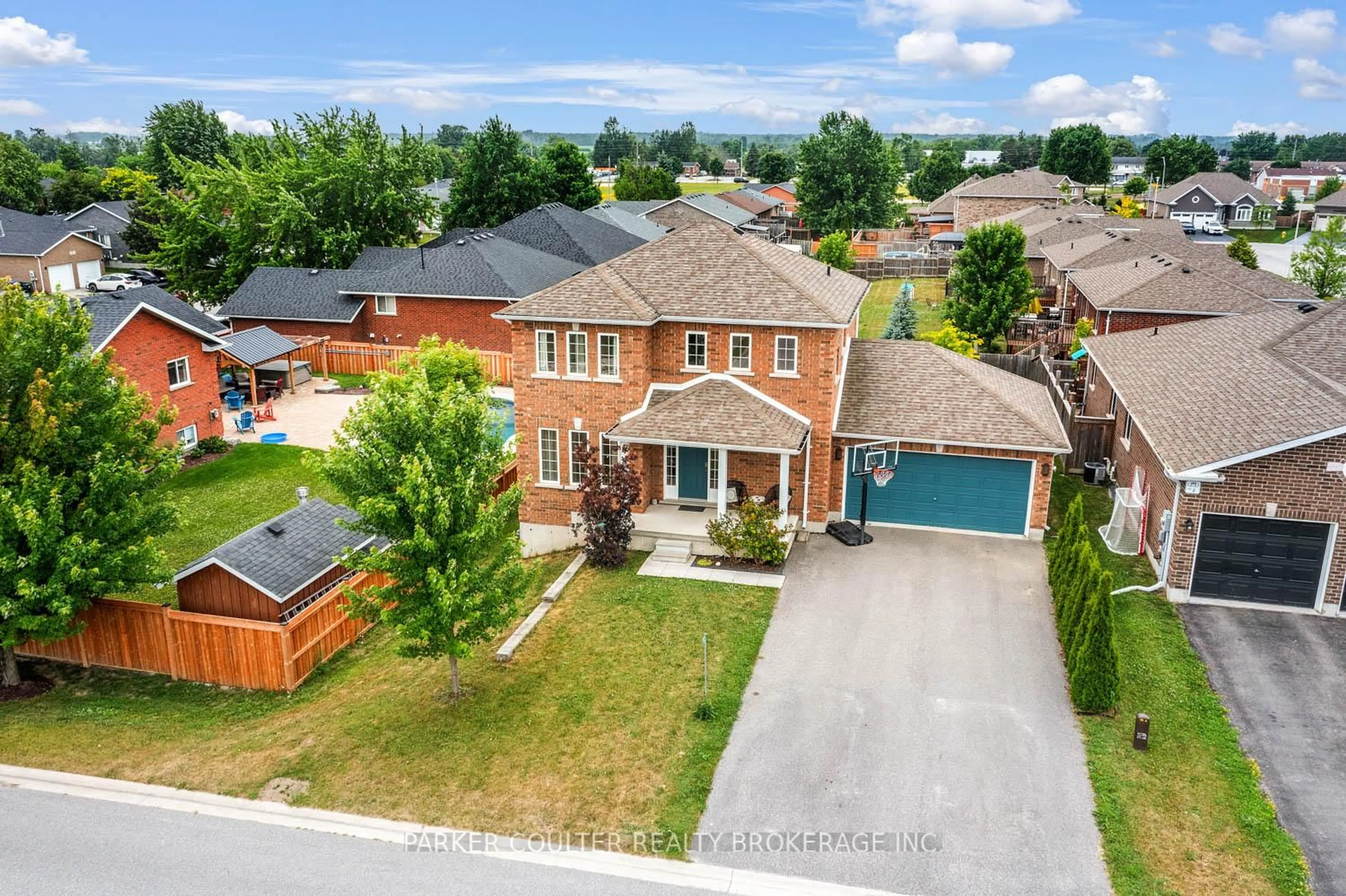 A pic from outside/outdoor area/front of a property/back of a property/a pic from drone, street for 52 Nash Ave, Springwater Ontario L0L 1P0
