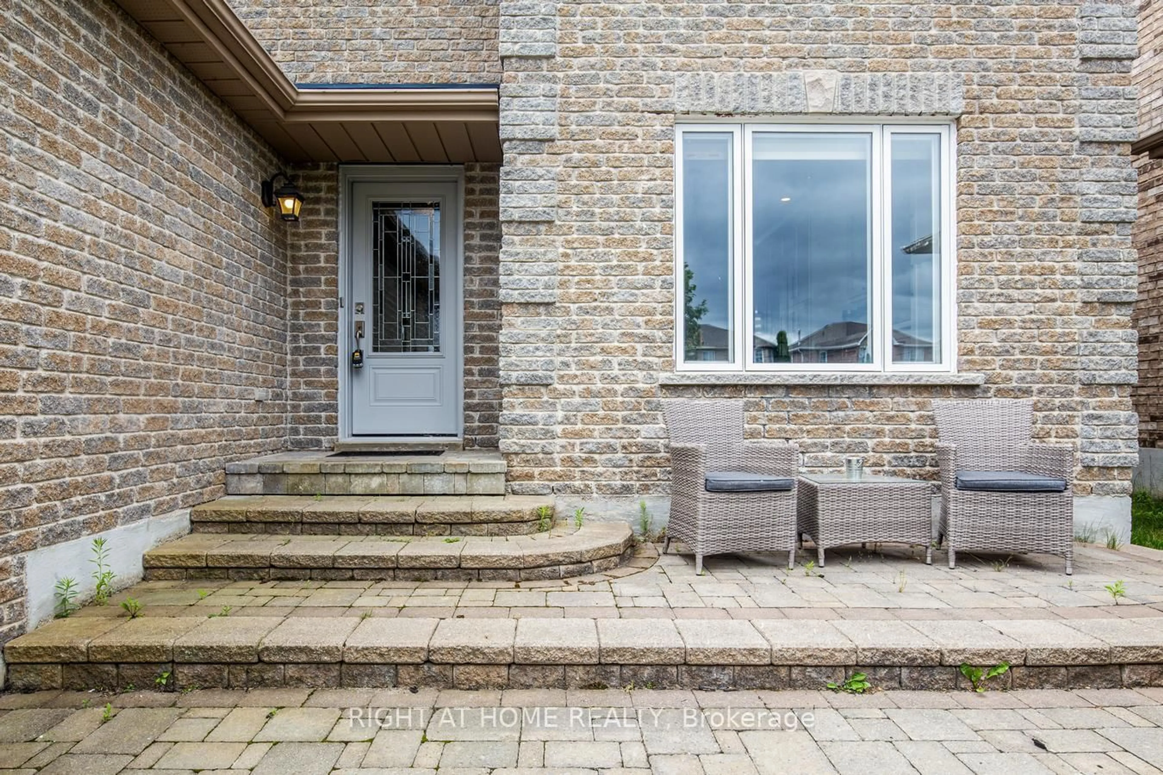 Home with brick exterior material, street for 34 Lang Dr, Barrie Ontario L4N 0W3