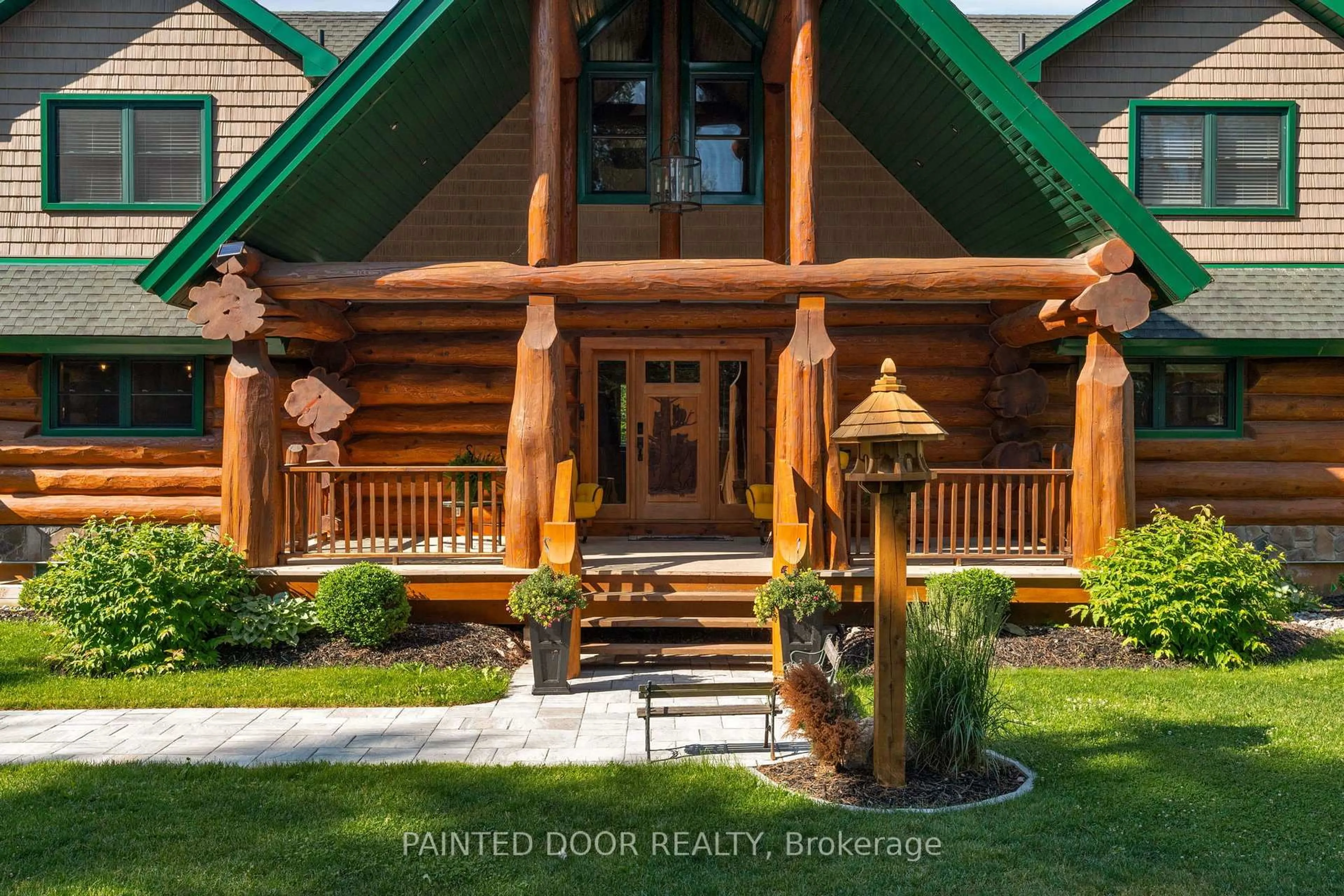 Indoor entryway for 11 Nevis Ridge Dr, Oro-Medonte Ontario L0L 1T0