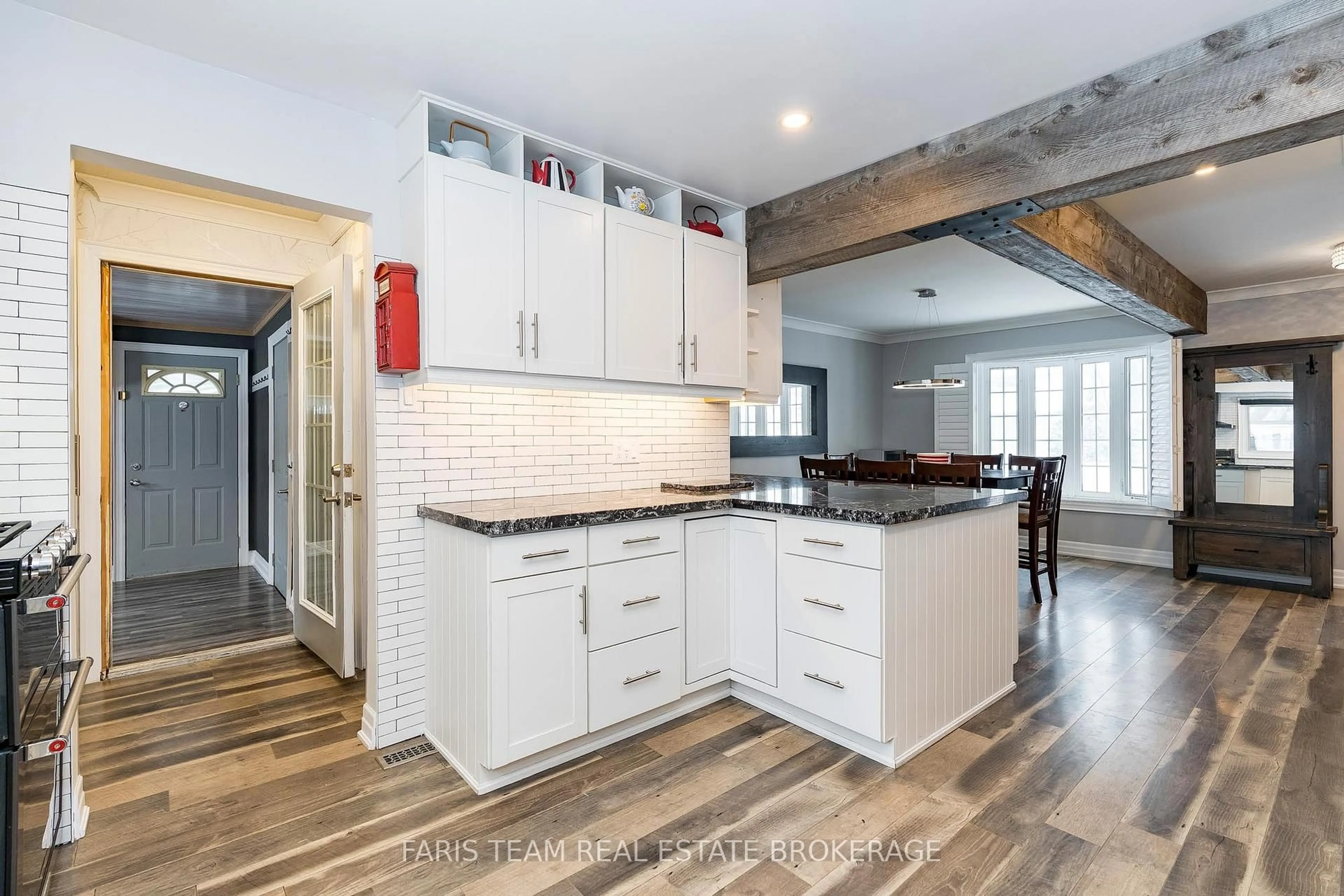 Open concept kitchen, ceramic/tile floor for 64 Heather St, Barrie Ontario L4N 4N1