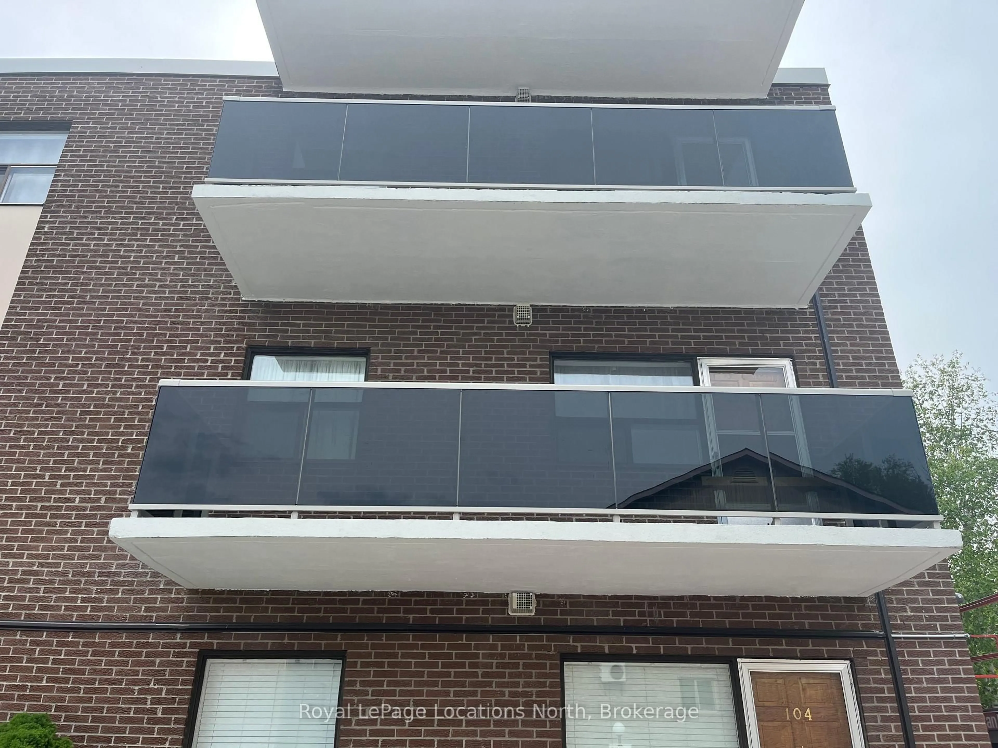 Balcony in the apartment, building for 173 Eighth St #204, Collingwood Ontario L9Y 2C9
