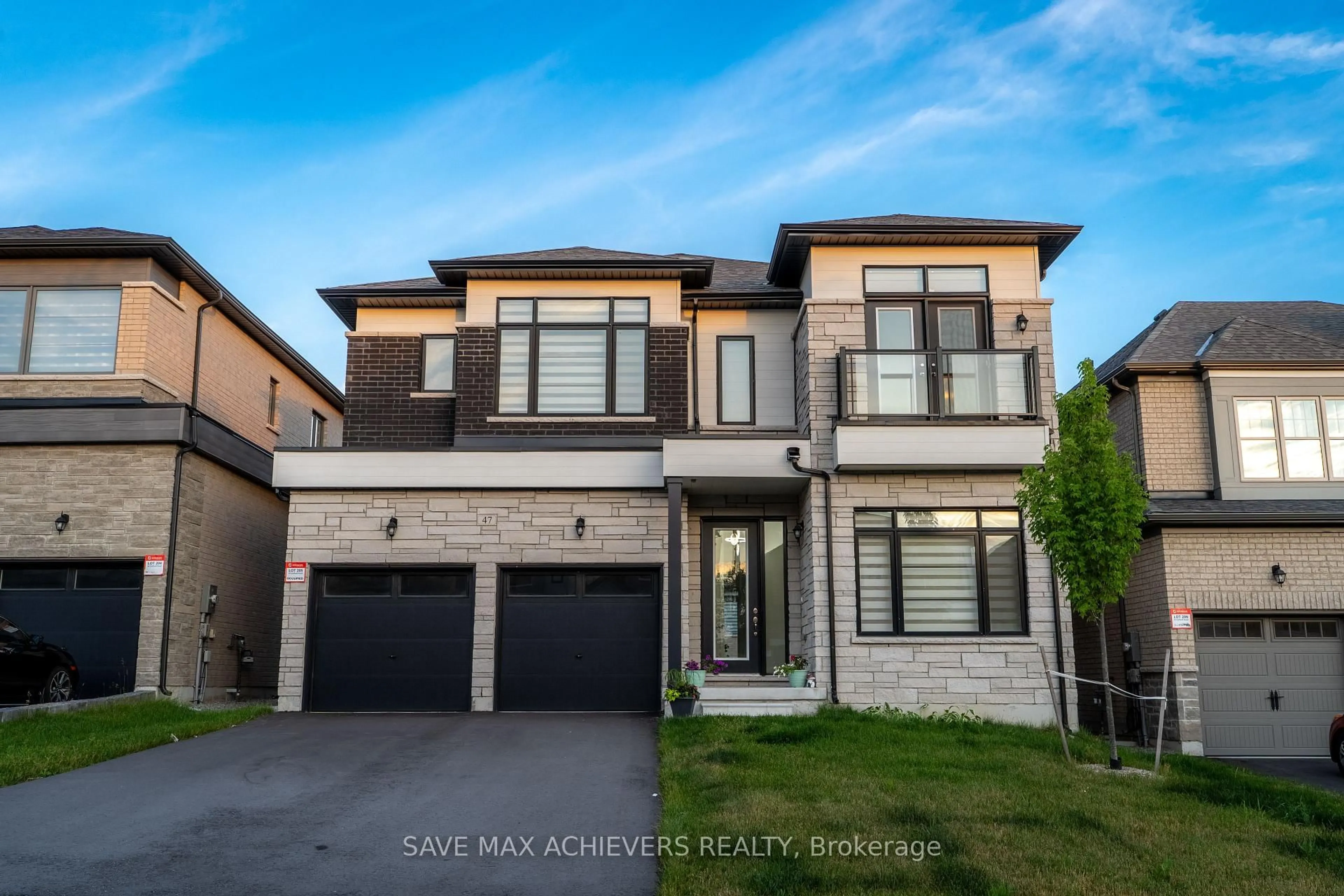 Home with brick exterior material, street for 47 Daffodil Rd, Springwater Ontario L9X 2E1