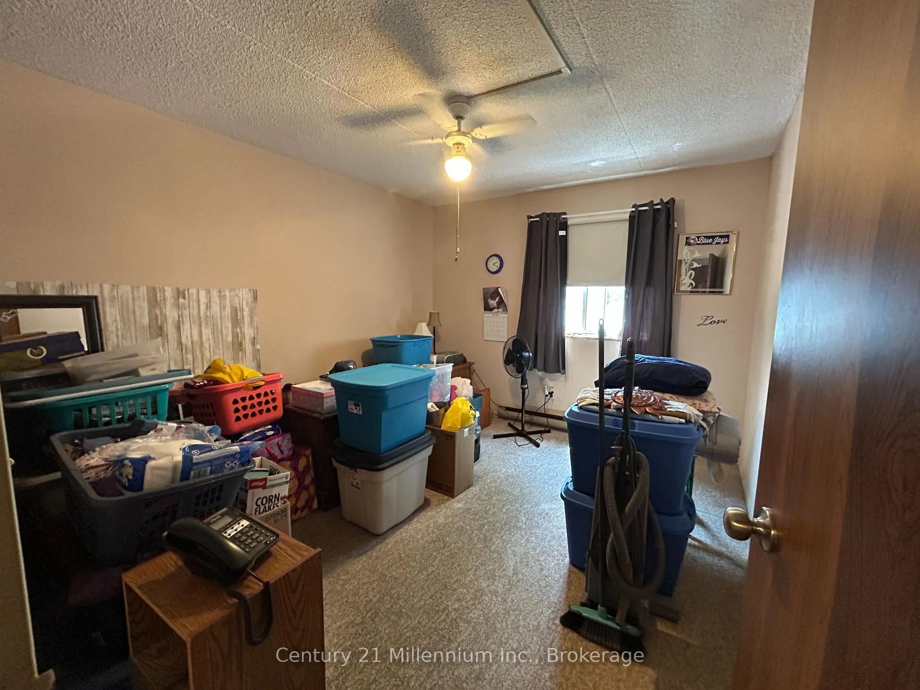 A pic of a room for 460 Ontario St #202, Collingwood Ontario L9Y 4E5