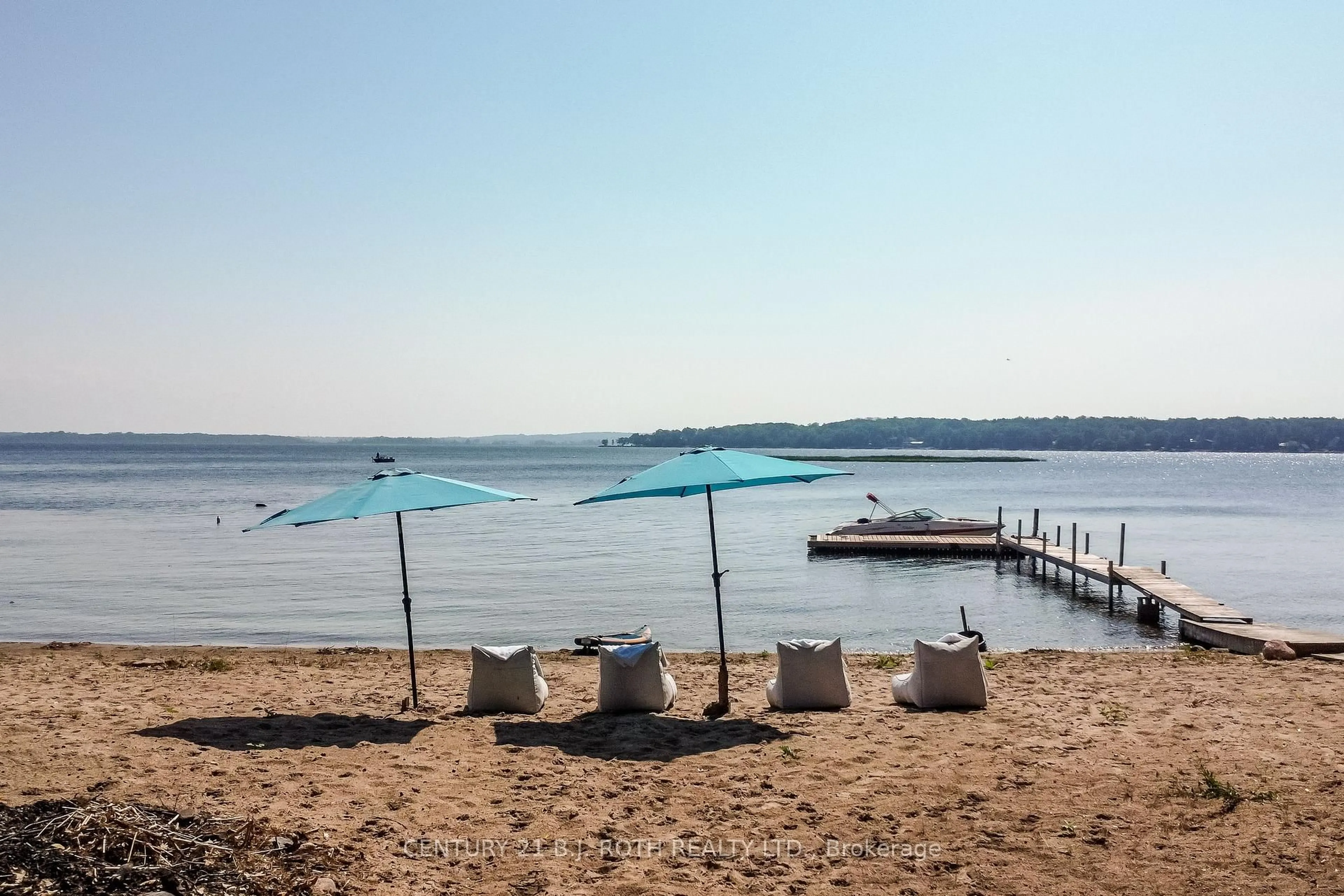 Patio, water/lake/river/ocean view for 58 Methodist Island, Tay Ontario L0K 1R0