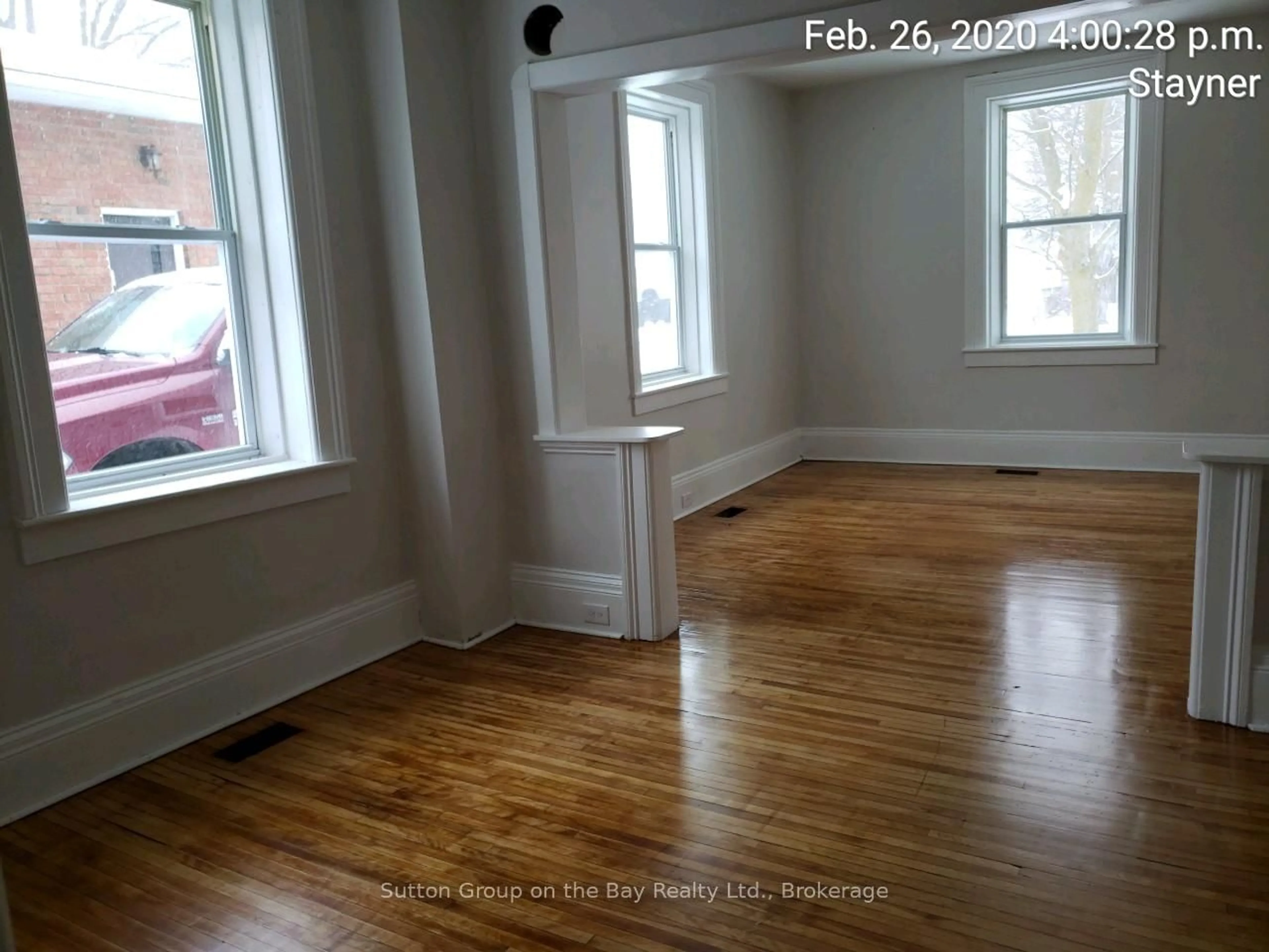A pic of a room for 215 Cedar St, Clearview Ontario L0M 1S0
