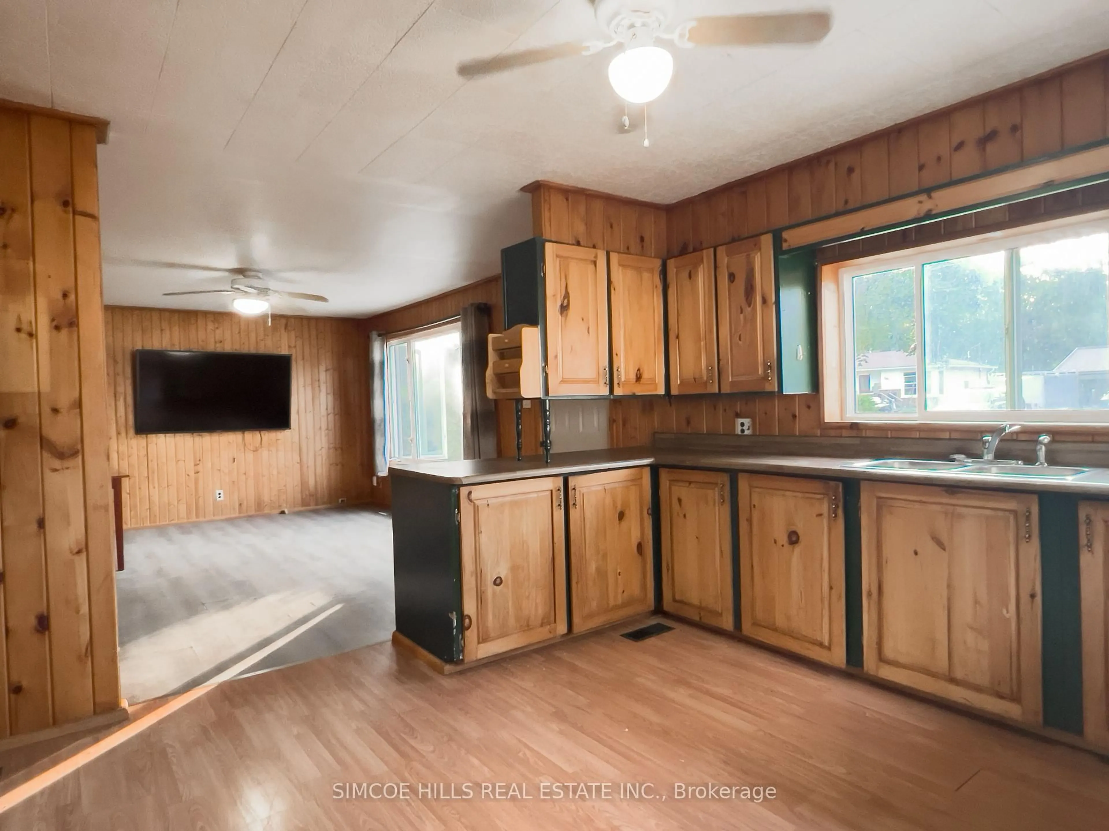 Unknown for 377 Homewood Ave, Orillia Ontario L3V 3K9