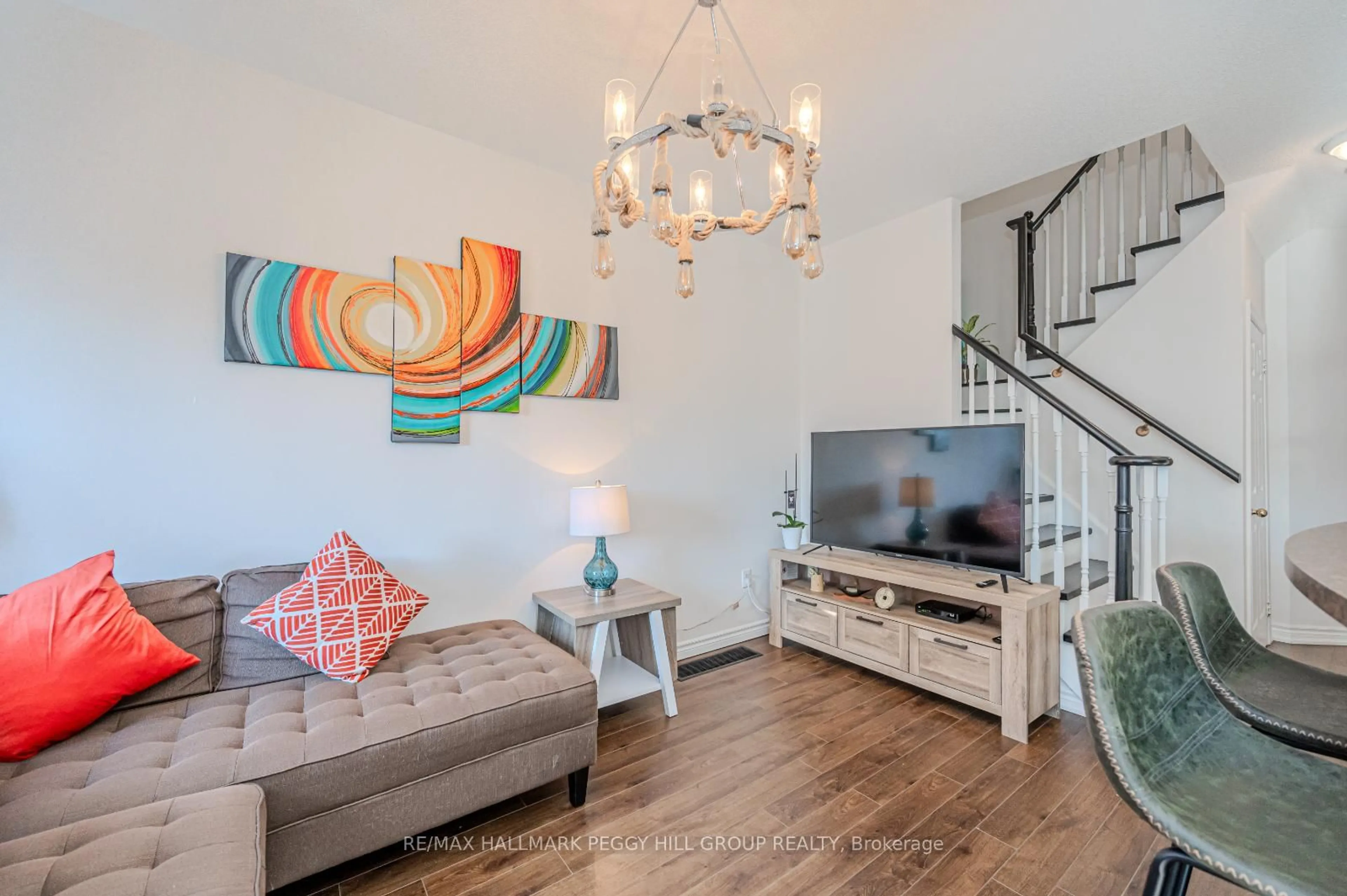 Living room with furniture, unknown for 5 Arch Brown Crt, Barrie Ontario L4M 0C6