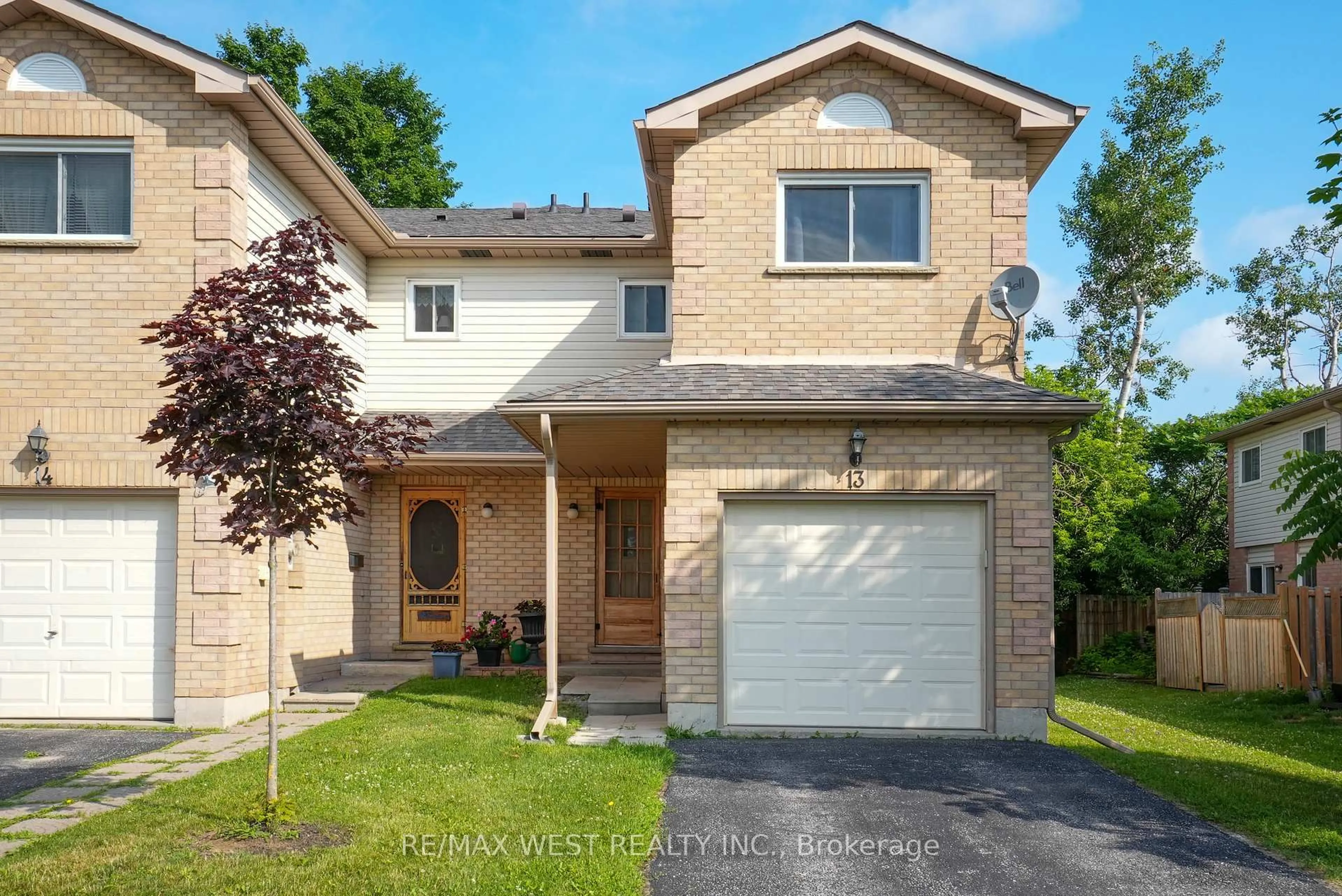 Home with brick exterior material, street for 531 High St #13, Orillia Ontario L3V 4X9