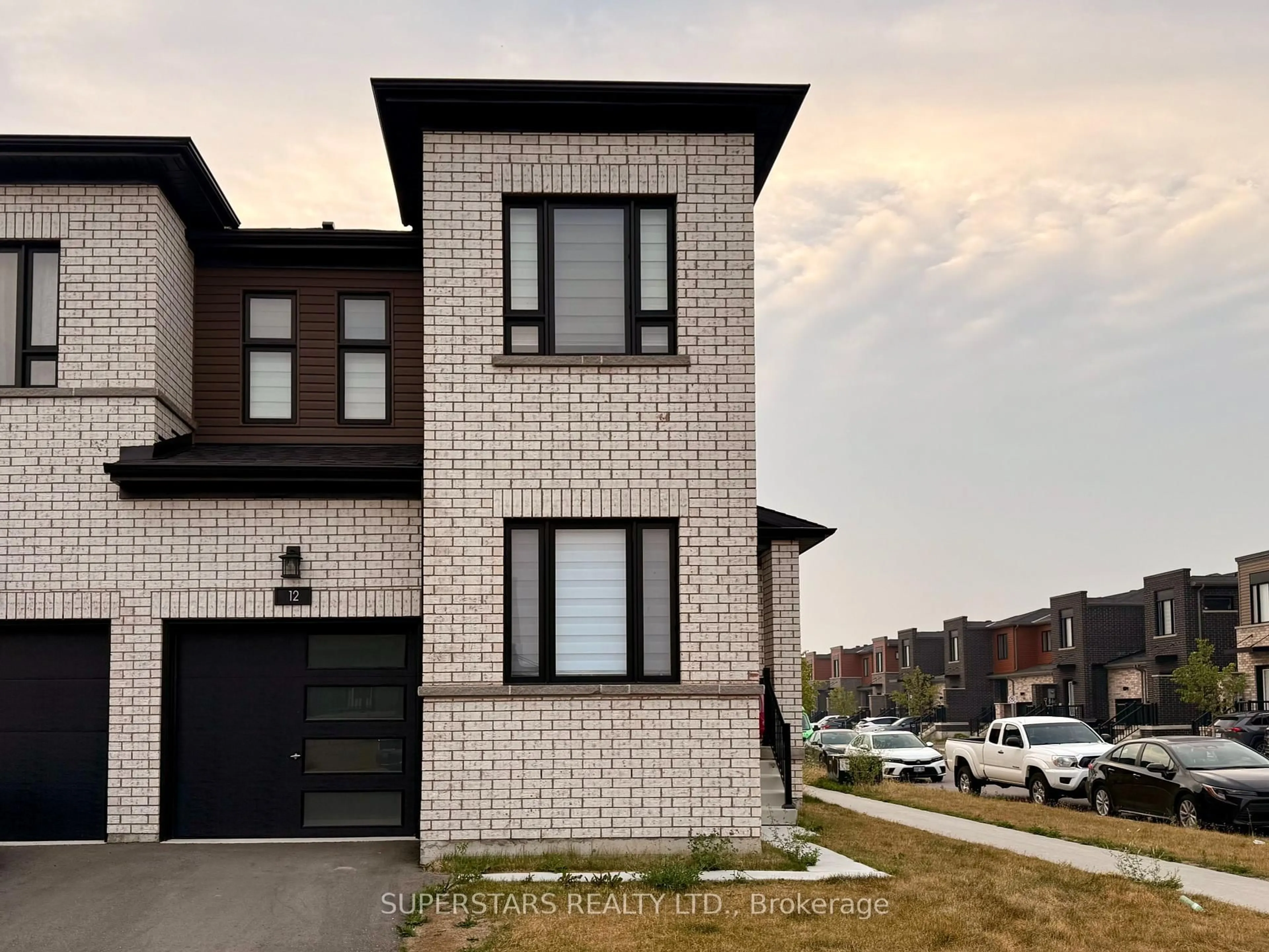 Home with brick exterior material, street for 12 Westwood Ave, Barrie Ontario L9J 0M6