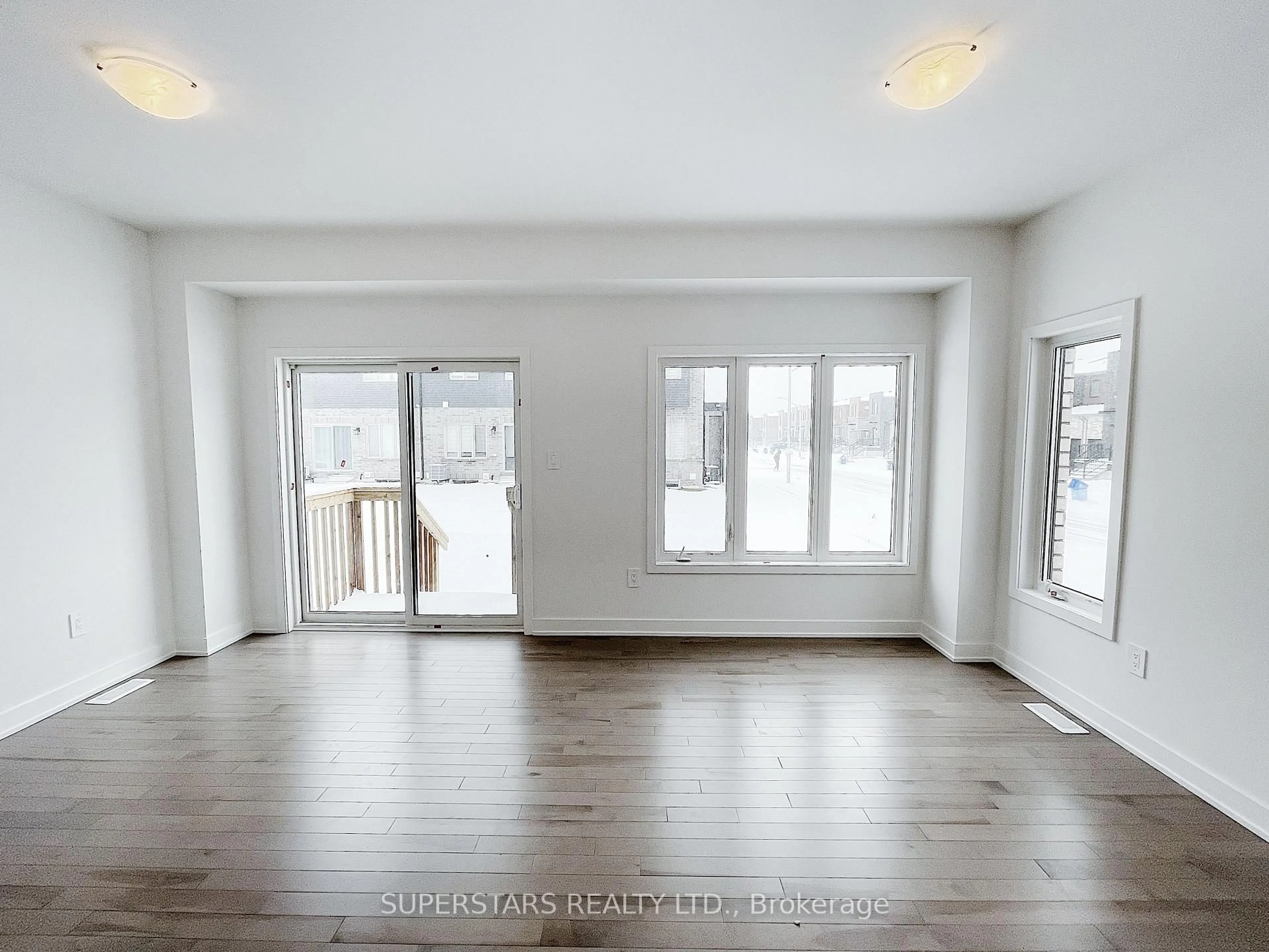 Unknown for 12 Westwood Ave, Barrie Ontario L9J 0M6