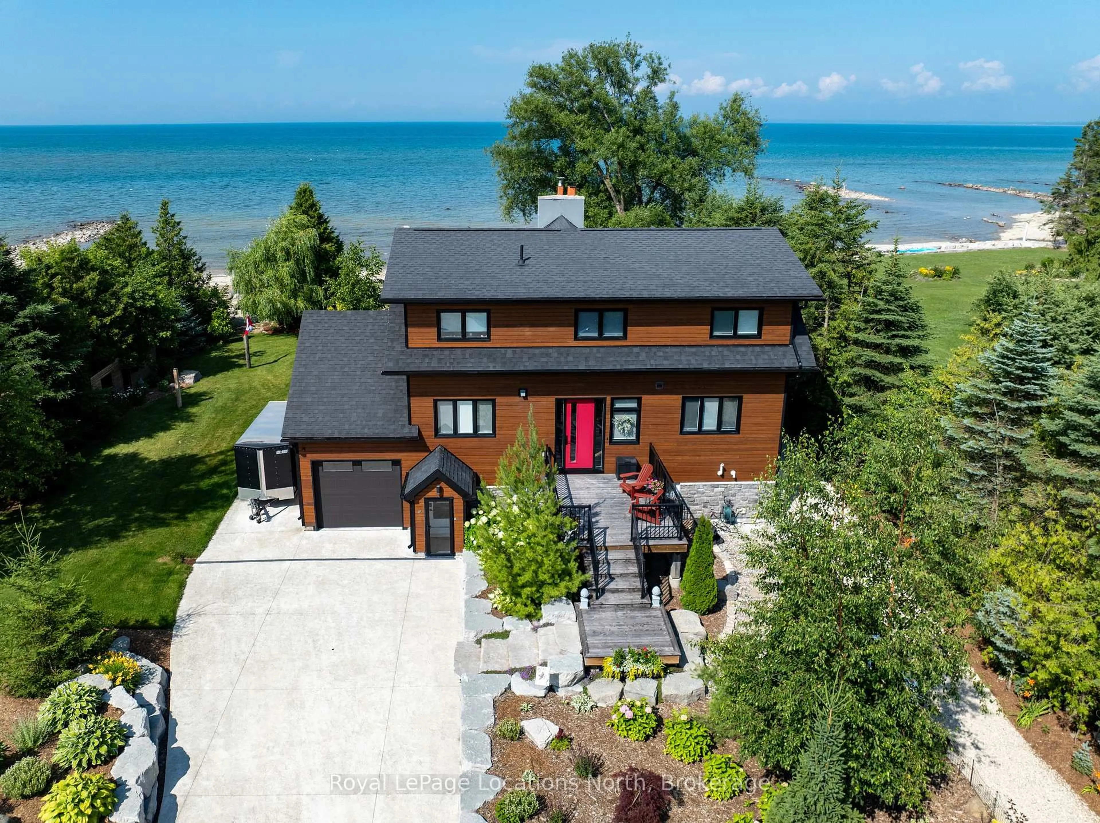 A pic from outside/outdoor area/front of a property/back of a property/a pic from drone, water/lake/river/ocean view for 33 D Lane, Collingwood Ontario L9Y 0X2