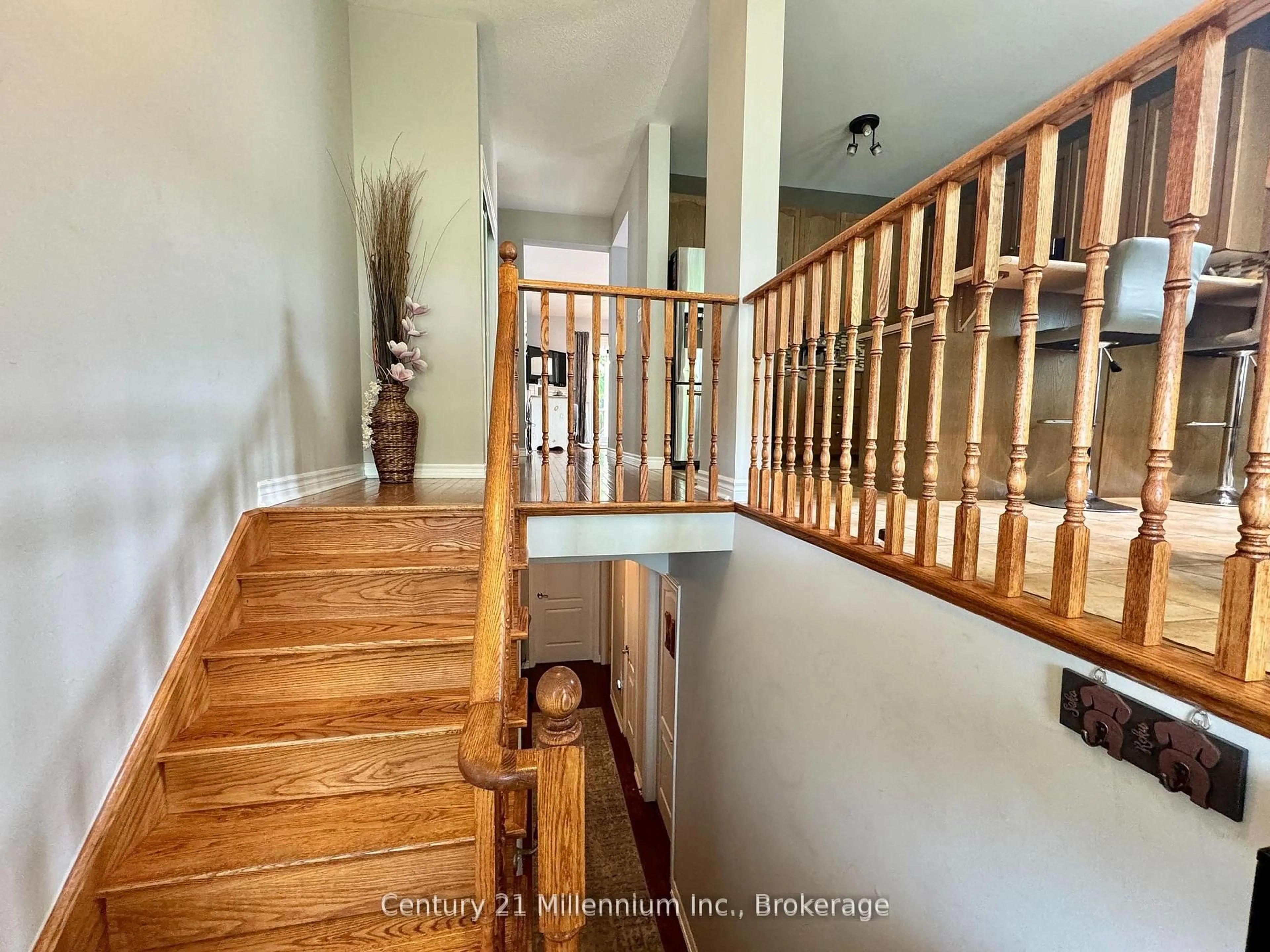Unknown for 7 Sparrow Lane, Wasaga Beach Ontario L9Z 1A9