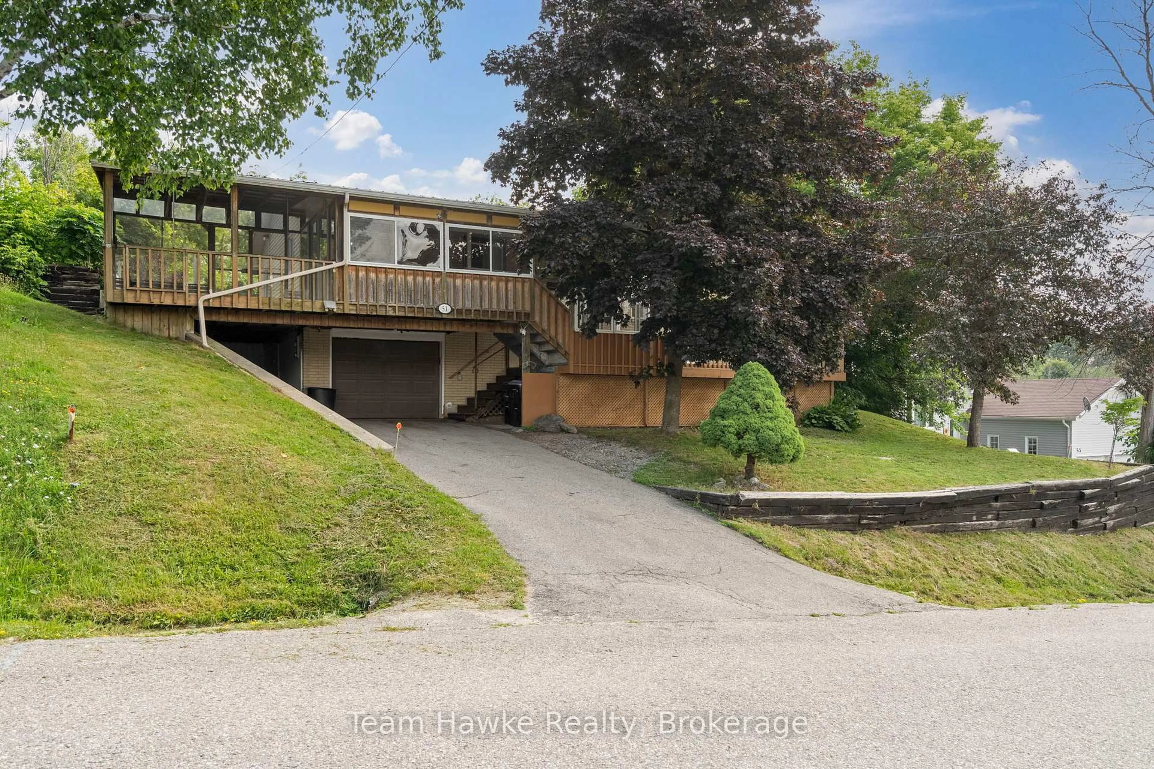 A pic from outside/outdoor area/front of a property/back of a property/a pic from drone, unknown for 51 Easton Ave, Tay Ontario L0K 1R0