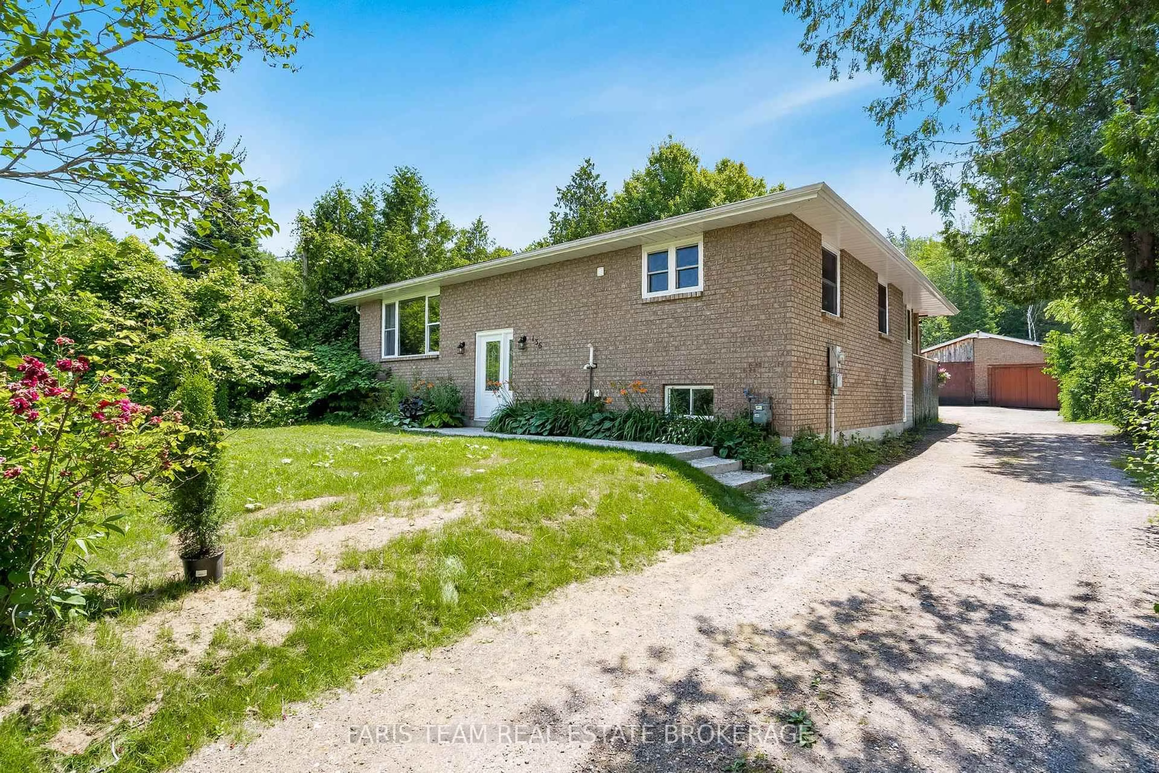 Home with brick exterior material, street for 136 Poyntz St, Penetanguishene Ontario L9M 1P4