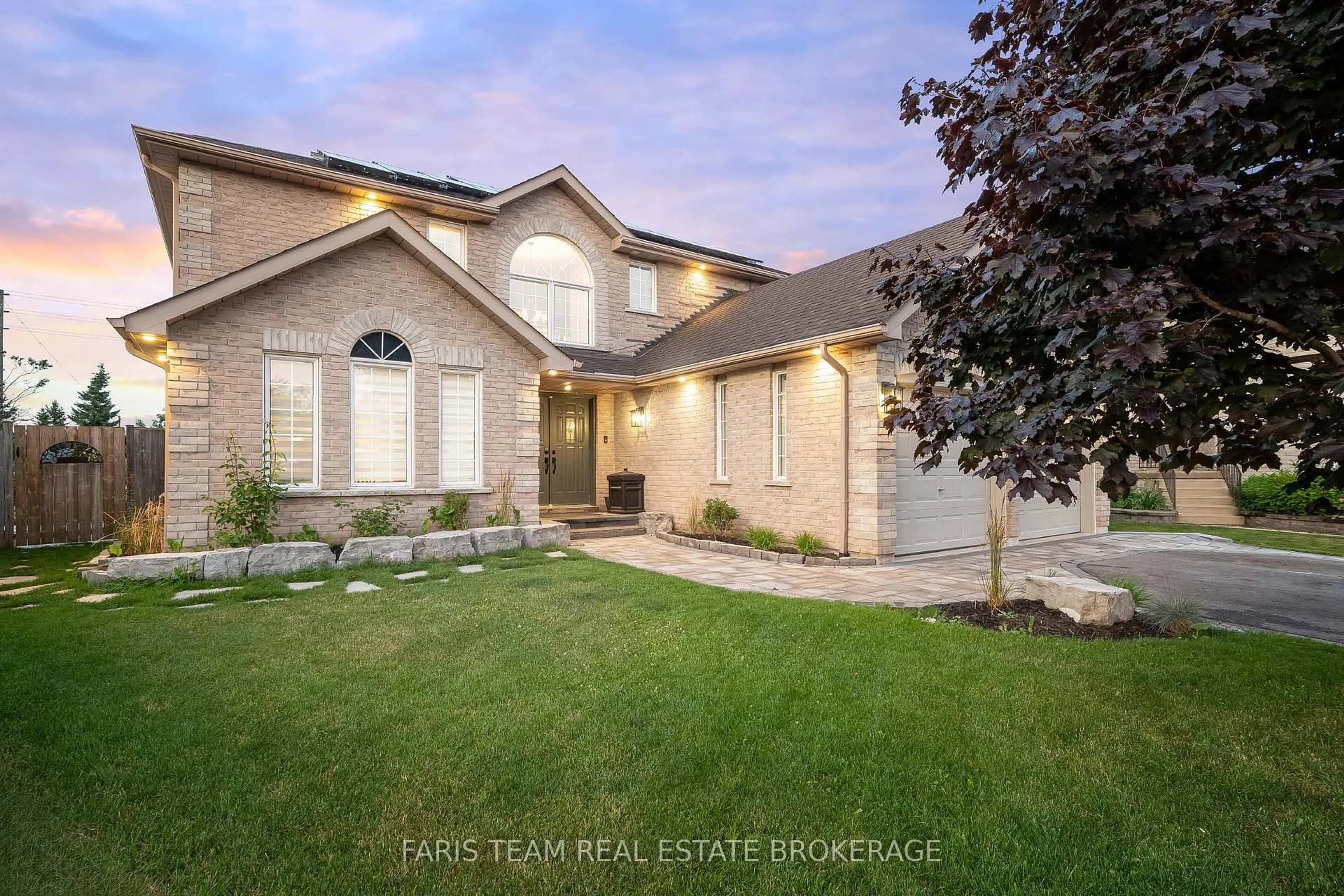 Unknown for 47 Lang Dr, Barrie Ontario L4N 0W3