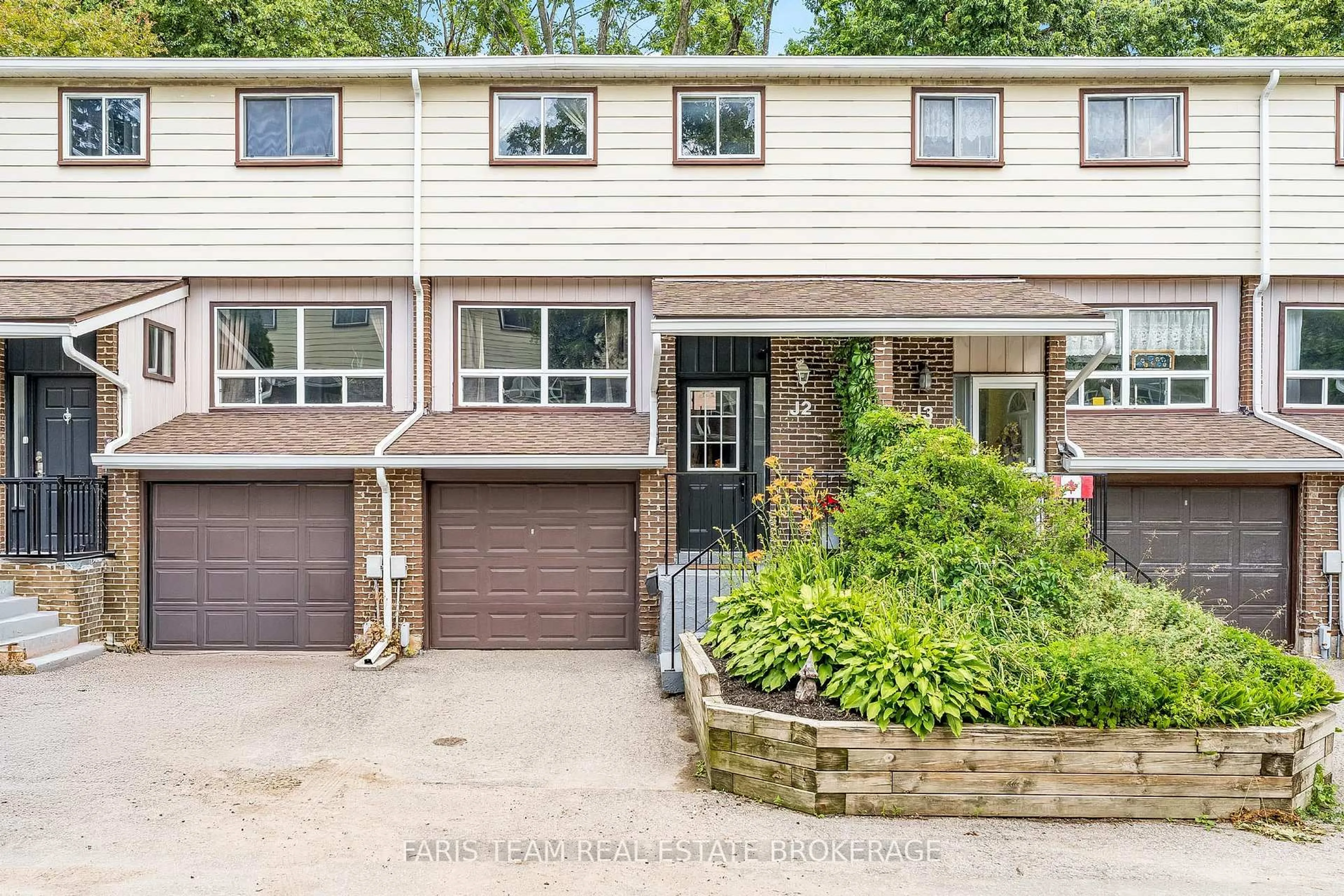Unknown for 63 Ferris Lane #J2, Barrie Ontario L4M 5C4