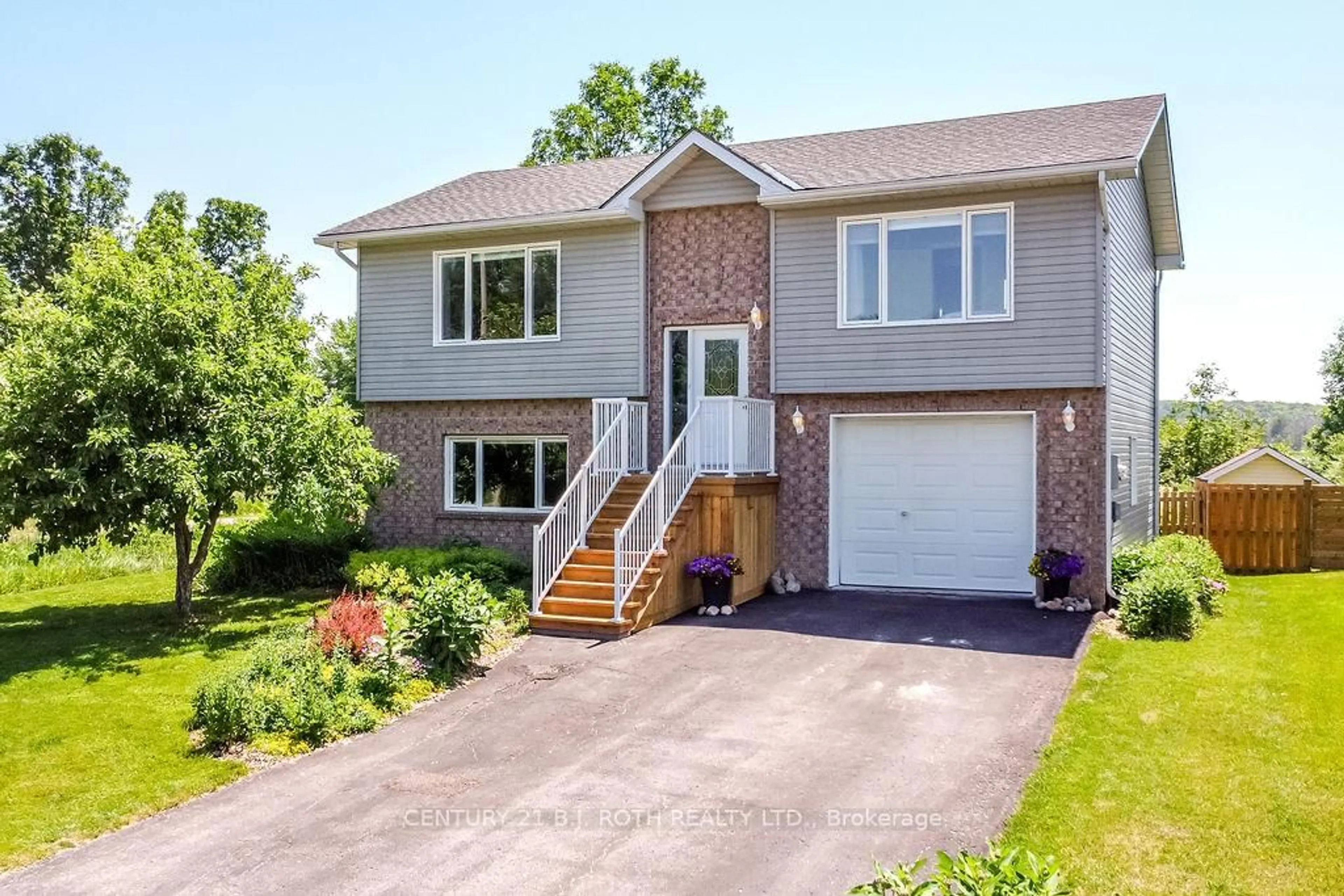Unknown for 69 Donlands Crt, Severn Ontario L0K 1E0