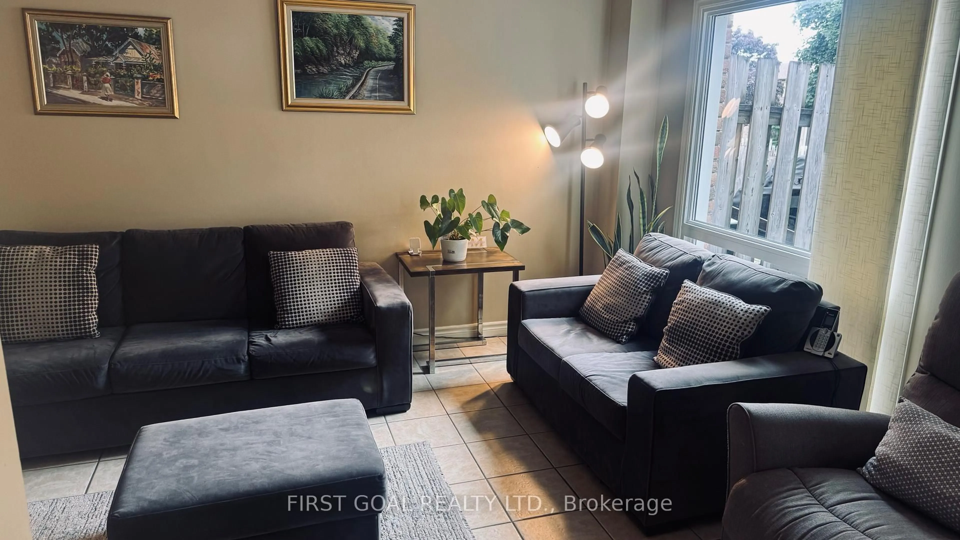 Living room with furniture, unknown for 52 Adelaide St #37, Barrie Ontario L4N 3T5