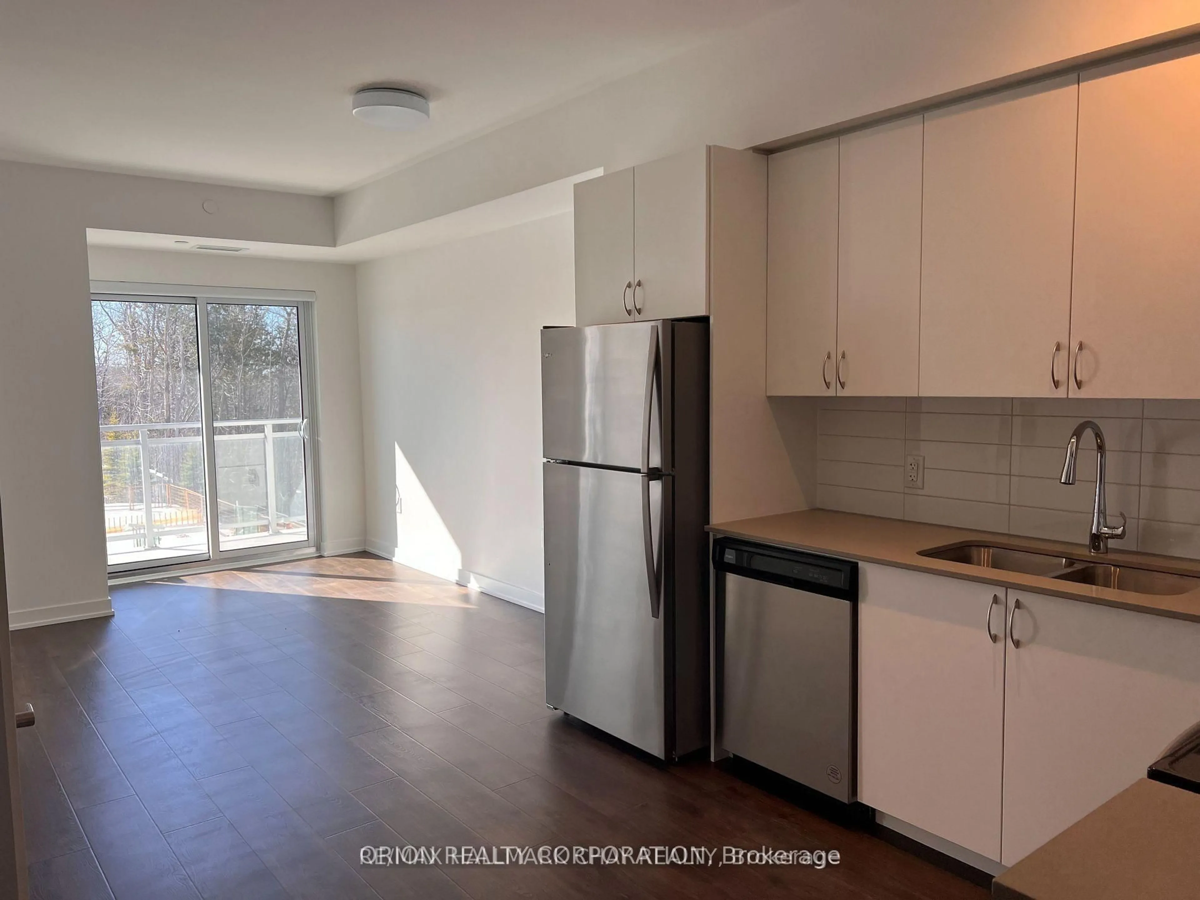 Unknown for 56 Lakeside Terr #202, Barrie Ontario L4M 7B9