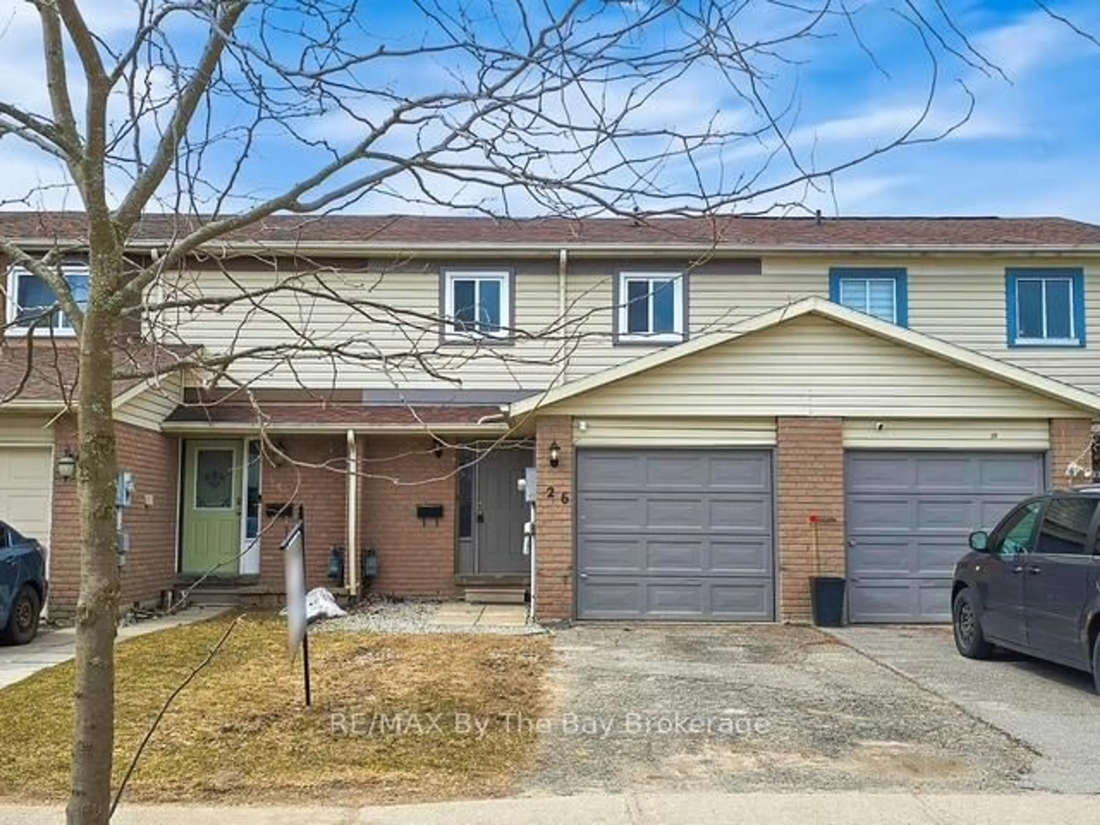 Home with brick exterior material, street for 26 Dickens Dr, Barrie Ontario L4N 5J9