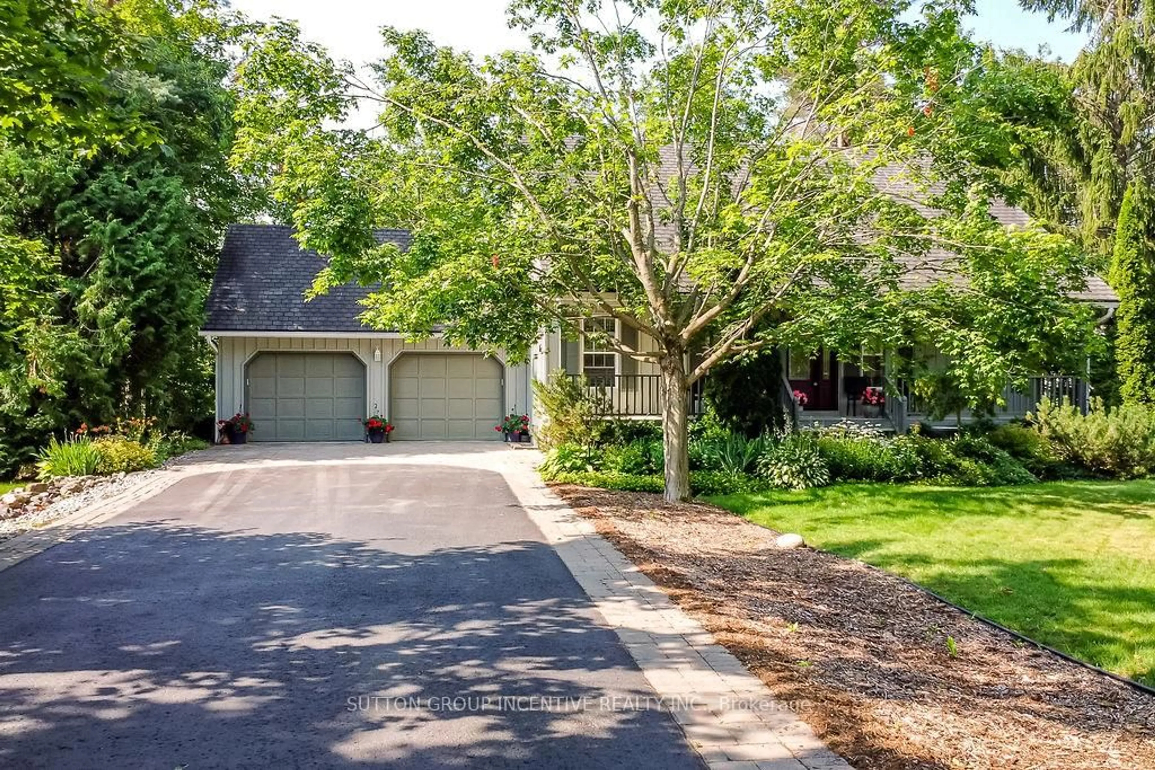 Unknown for 33 Alpine Way, Oro-Medonte Ontario L0L 2L0