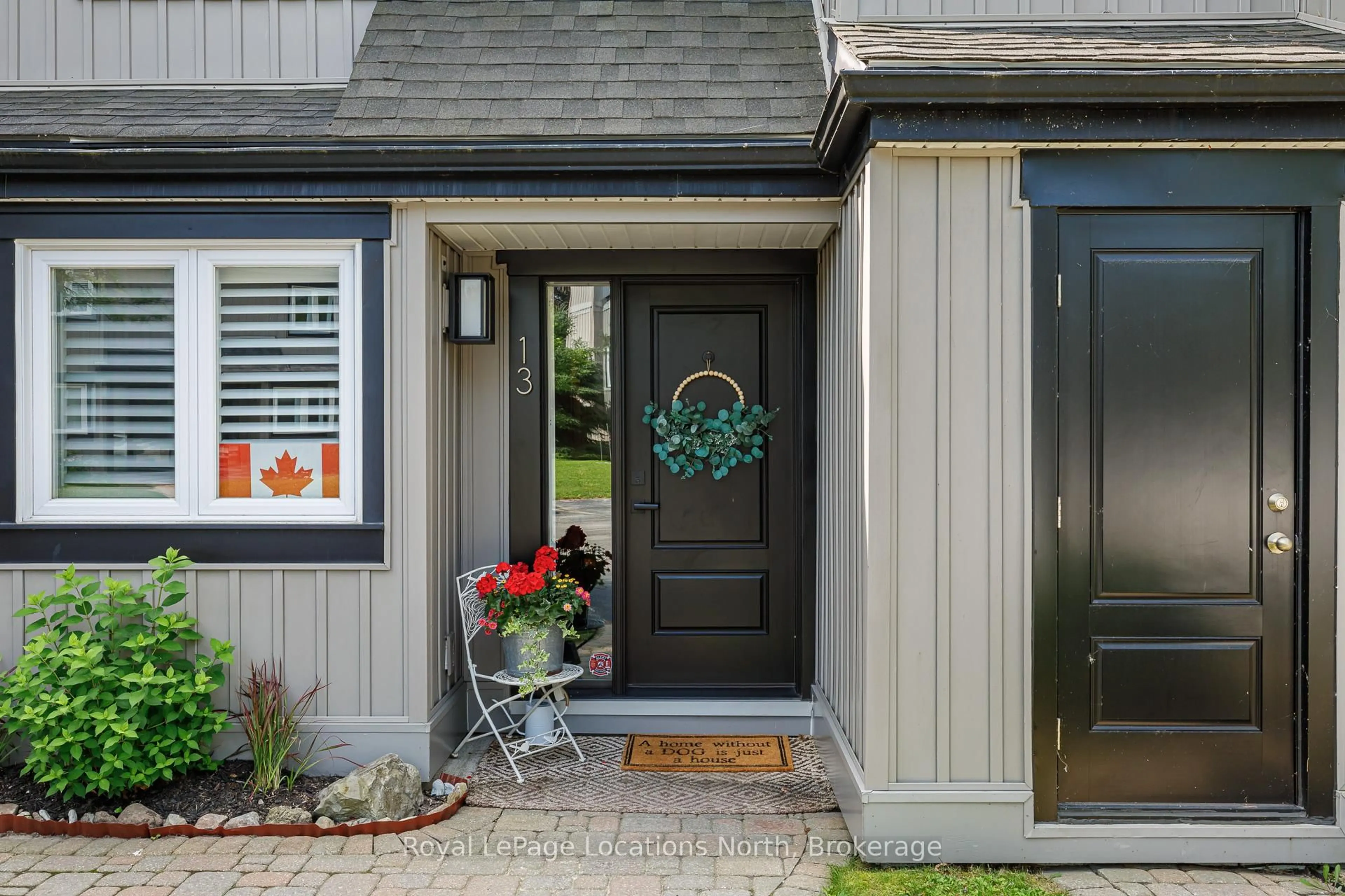 Indoor entryway for 5 Harbour St #13, Collingwood Ontario L9Y 5C5
