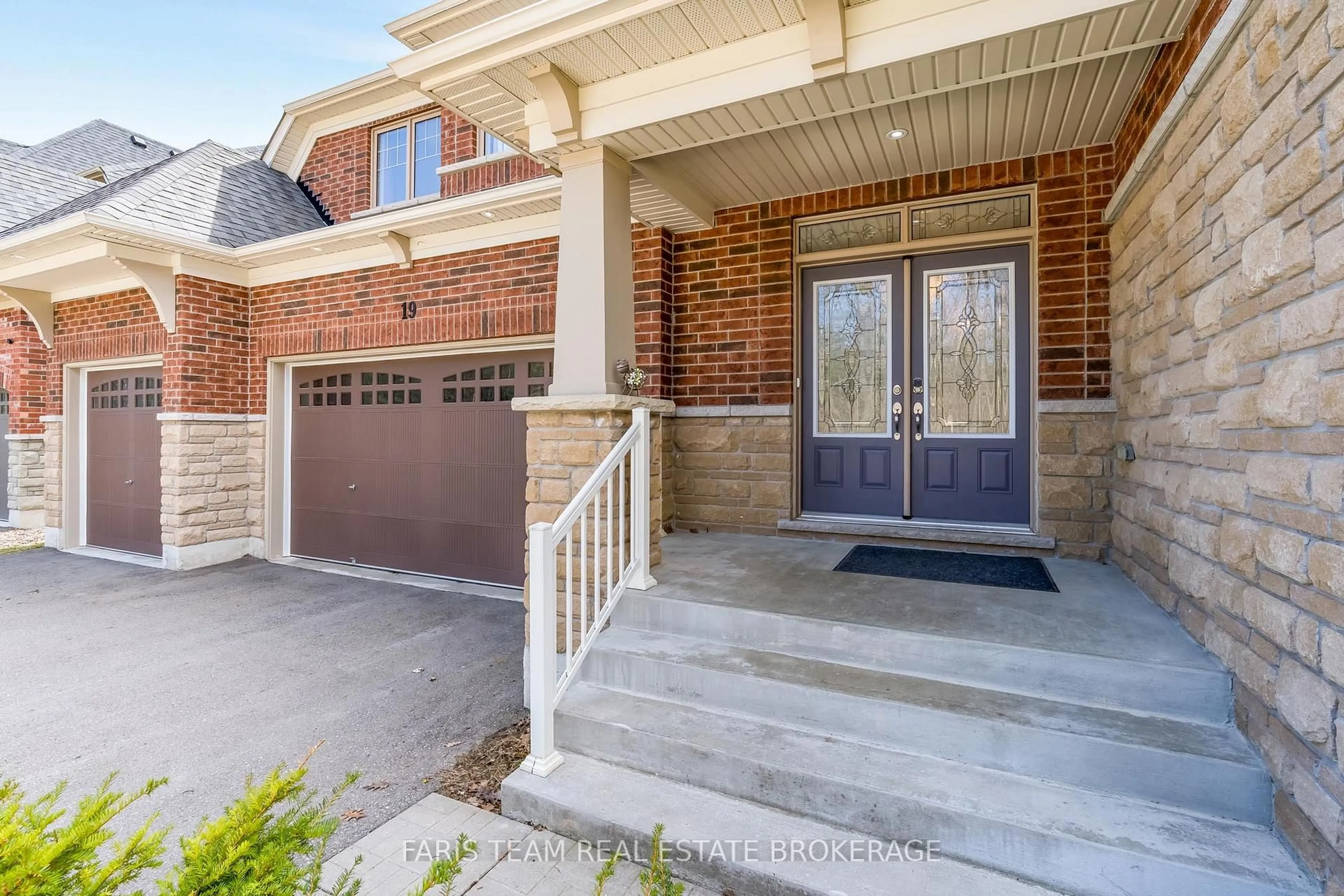 Home with brick exterior material, street for 19 McIsaac Dr, Springwater Ontario L9X 2A2