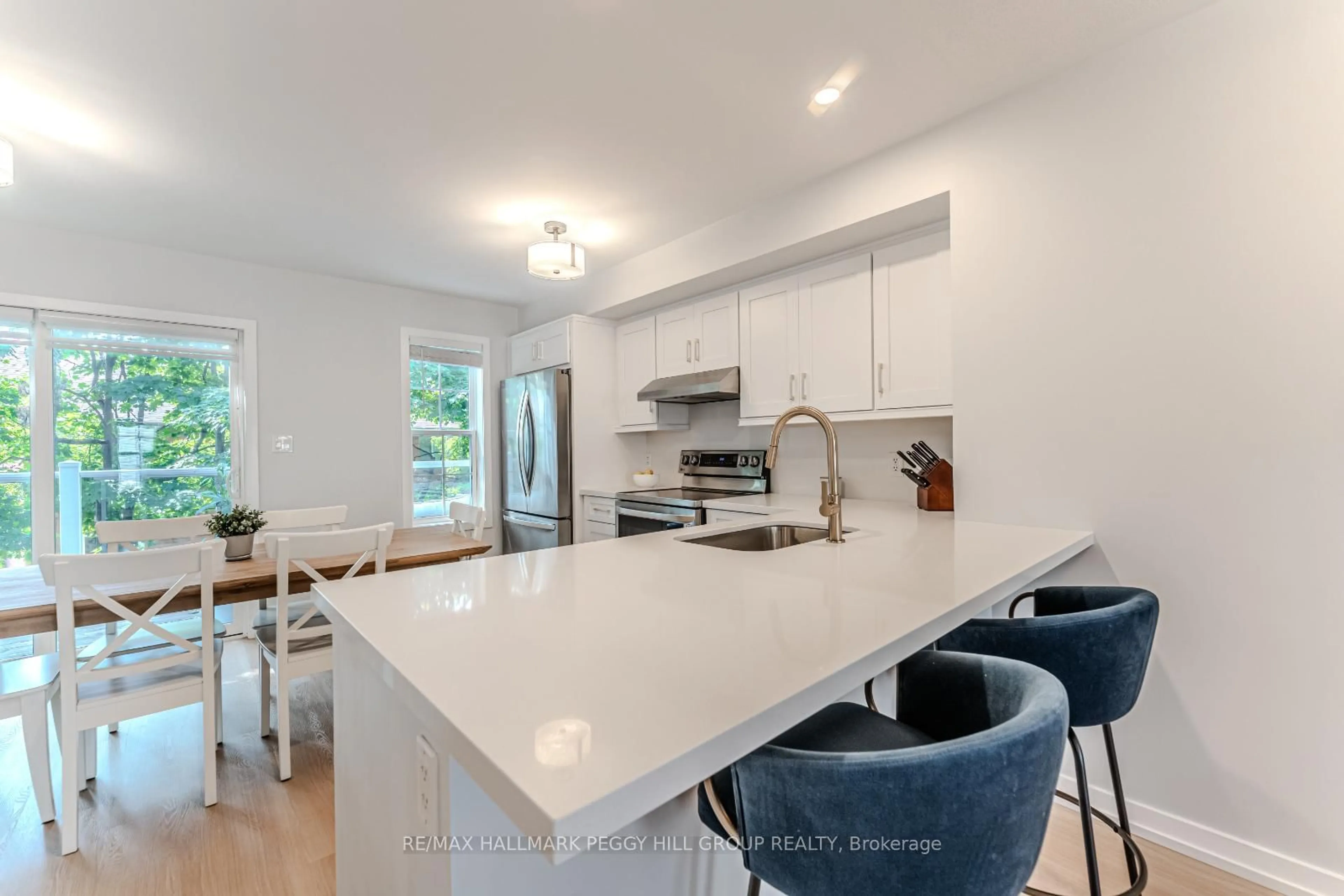 Open concept kitchen, unknown for 91 Coughlin Rd #41, Barrie Ontario L4N 0L6