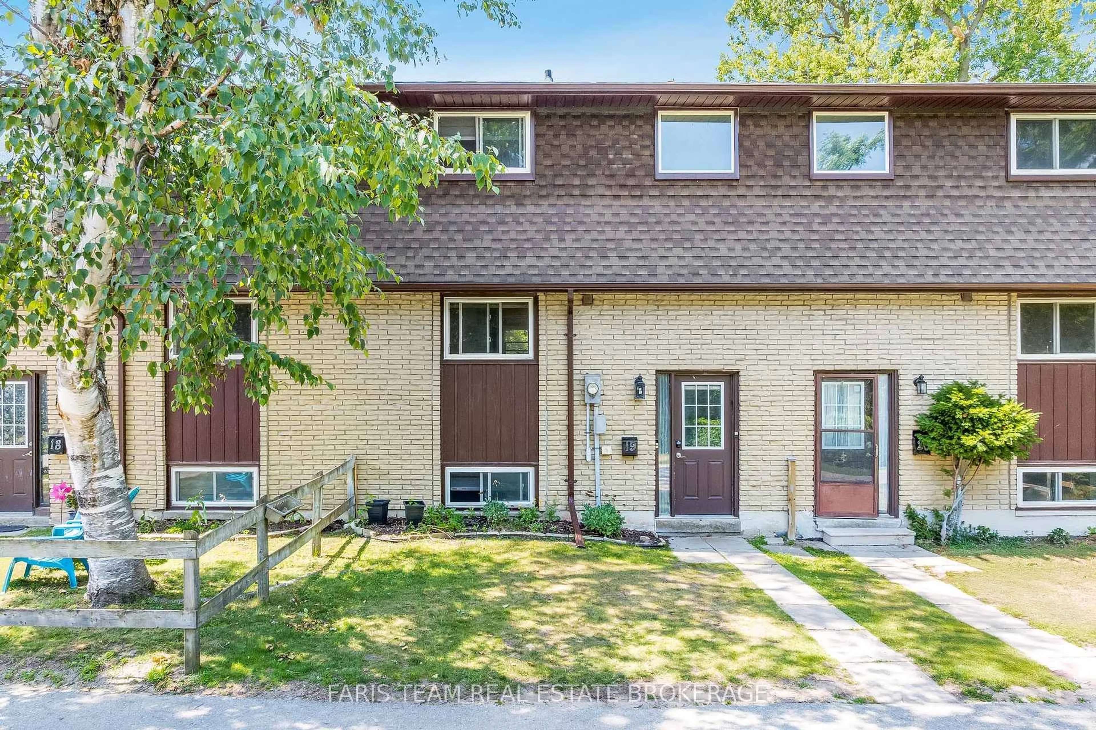 Unknown for 233 Innisfil St #19, Barrie Ontario L4N 3E9