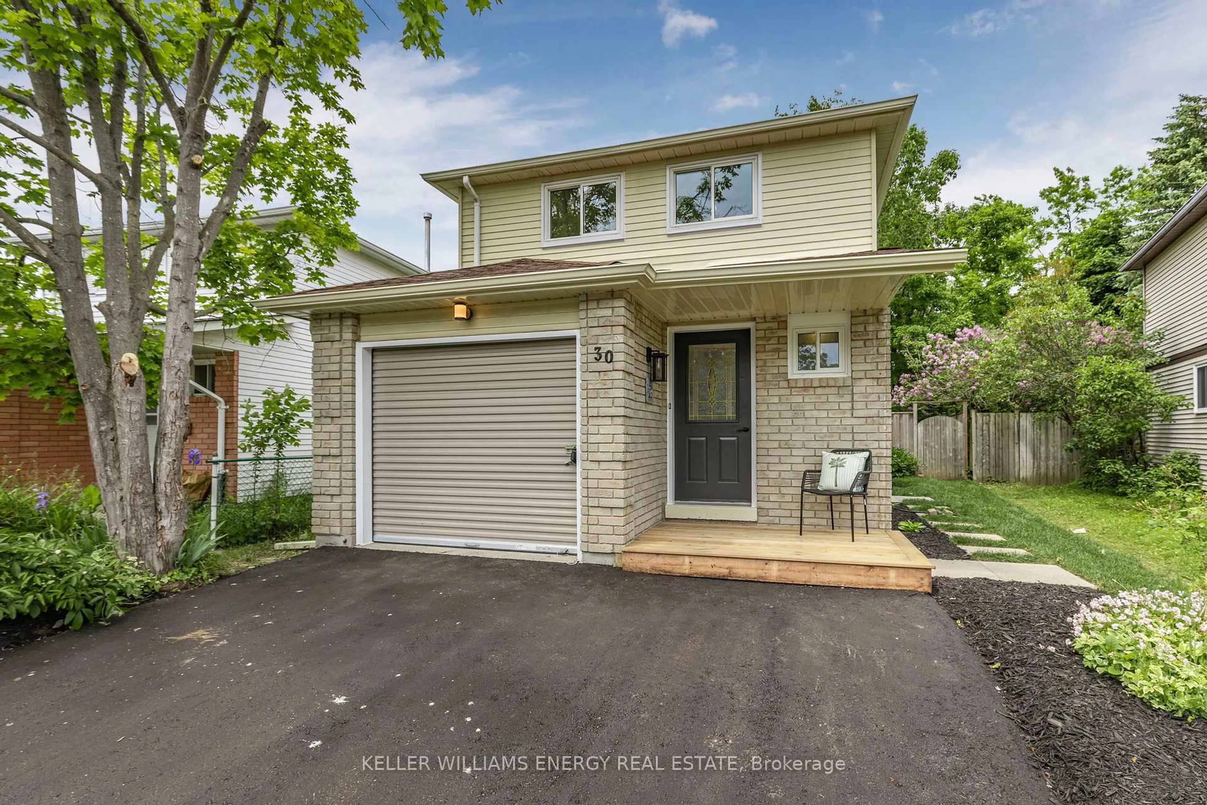 Unknown for 30 Sinclair Crt, Barrie Ontario L4N 5X8