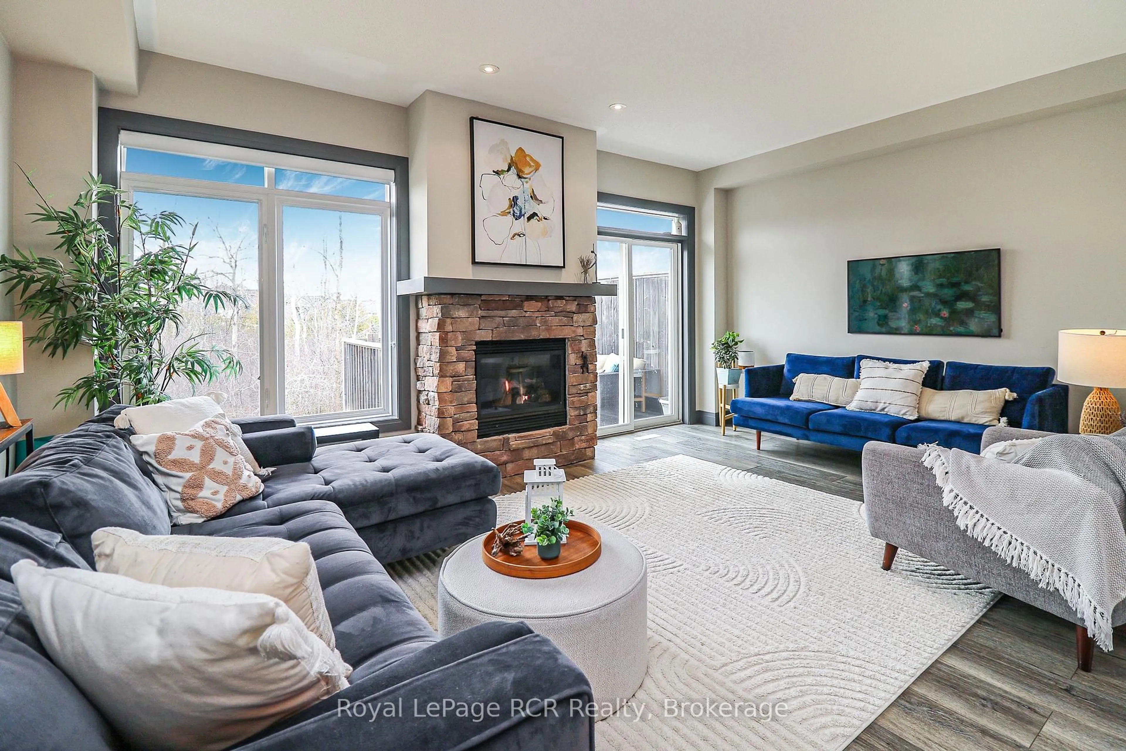 Living room with furniture, unknown for 67 Joseph Tr, Collingwood Ontario L9Y 0J3