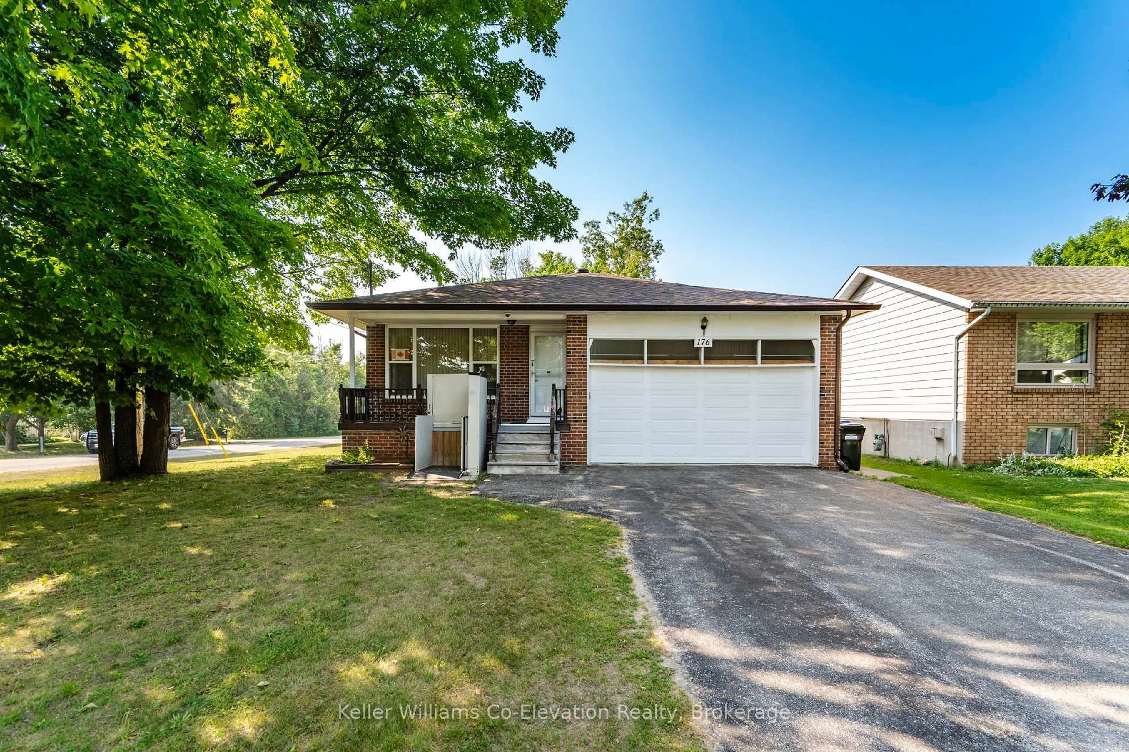 Unknown for 176 Bay St, Tay Ontario L0K 2A0