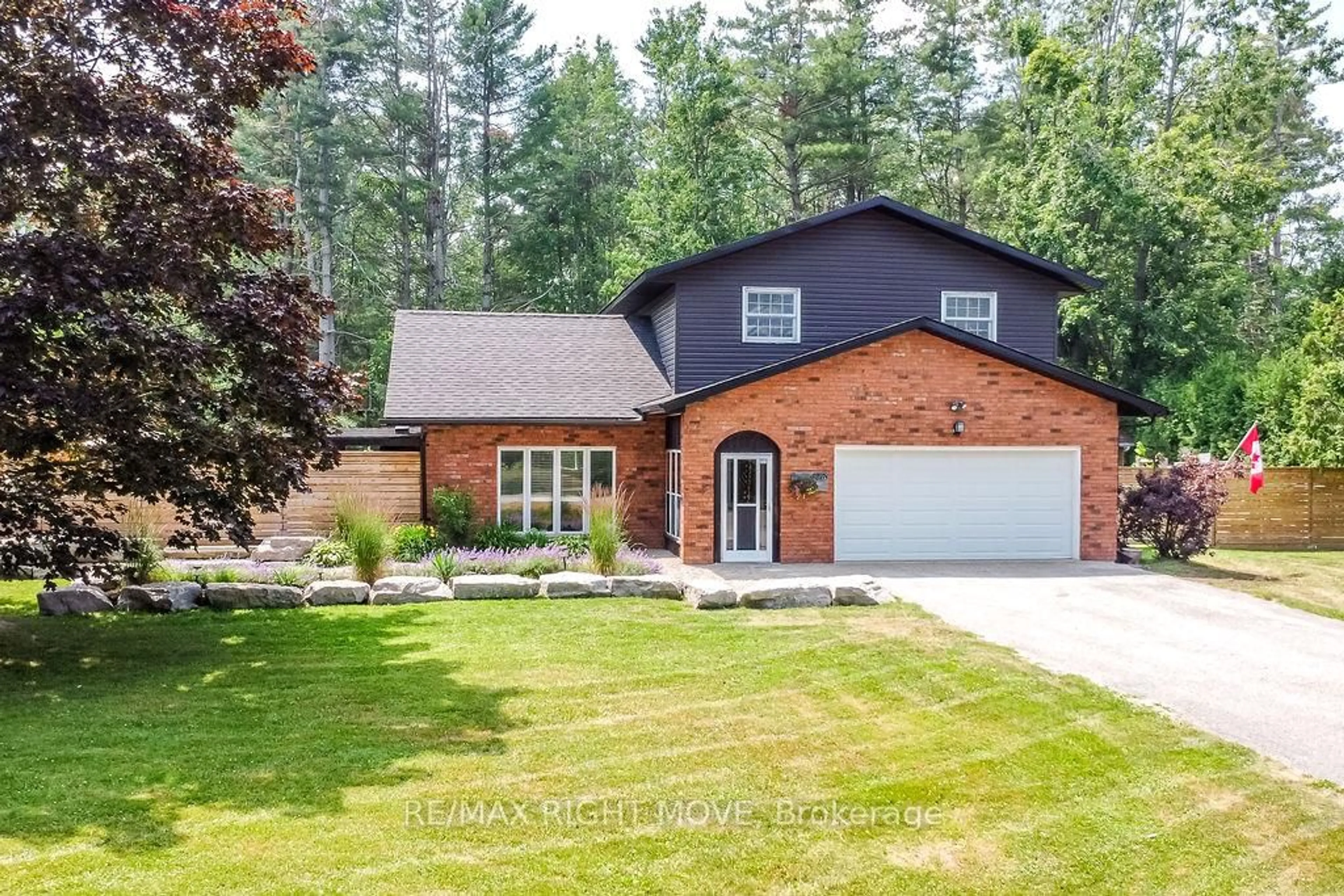 Home with brick exterior material, street for 4278 WILSON POINT Rd, Severn Ontario L3V 7E1