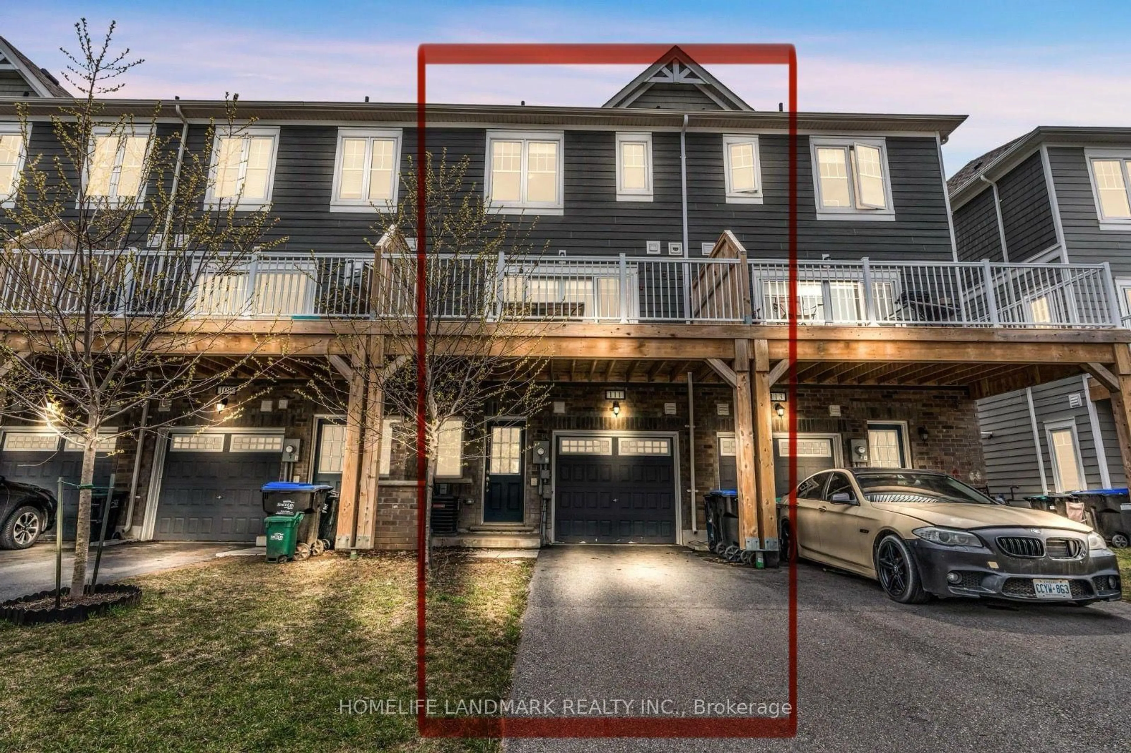 A pic from outside/outdoor area/front of a property/back of a property/a pic from drone, unknown for 111 Sandhill Crane Dr, Wasaga Beach Ontario L9Z 0J7