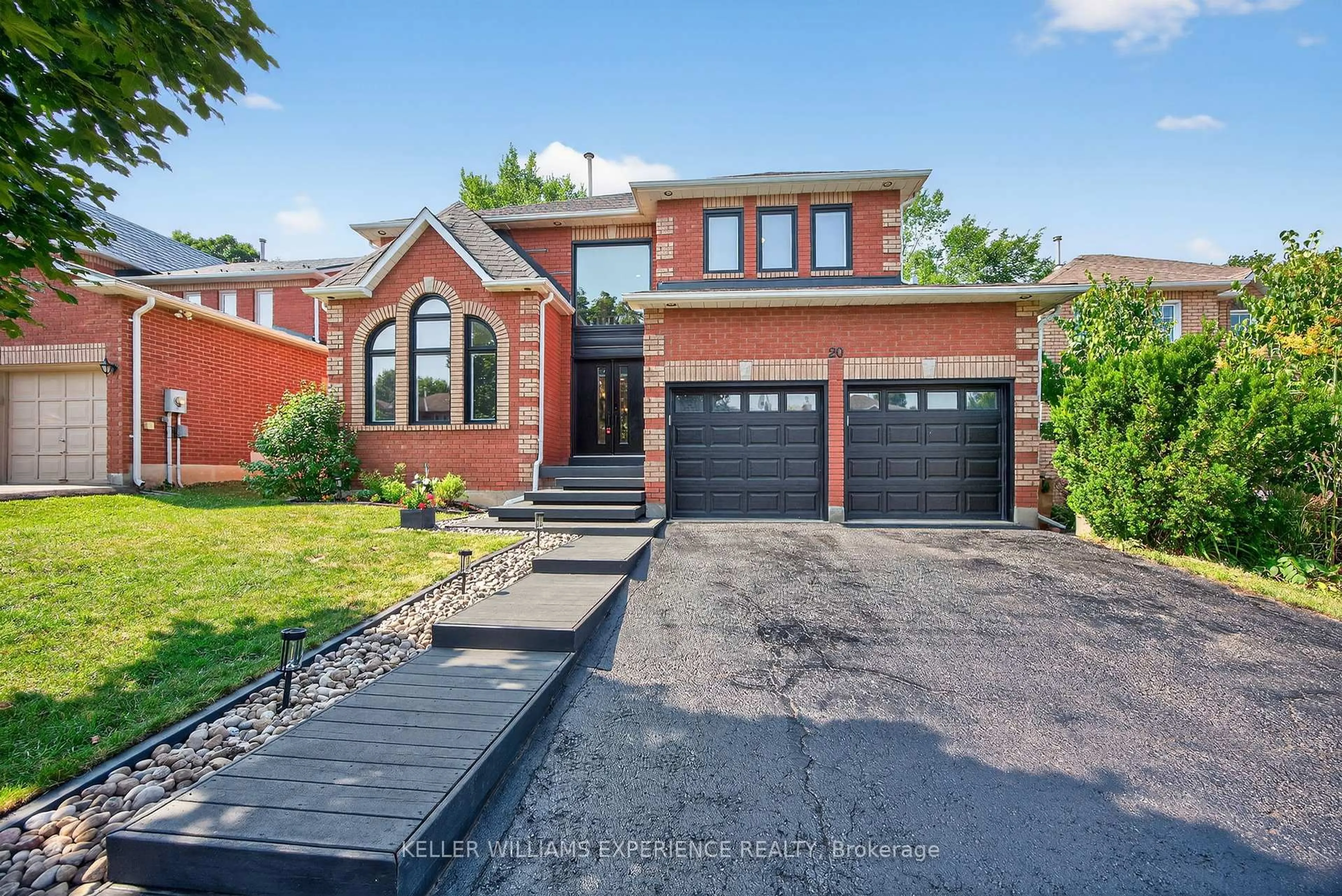 Home with brick exterior material, street for 20 PECK St, Barrie Ontario L4N 7H4