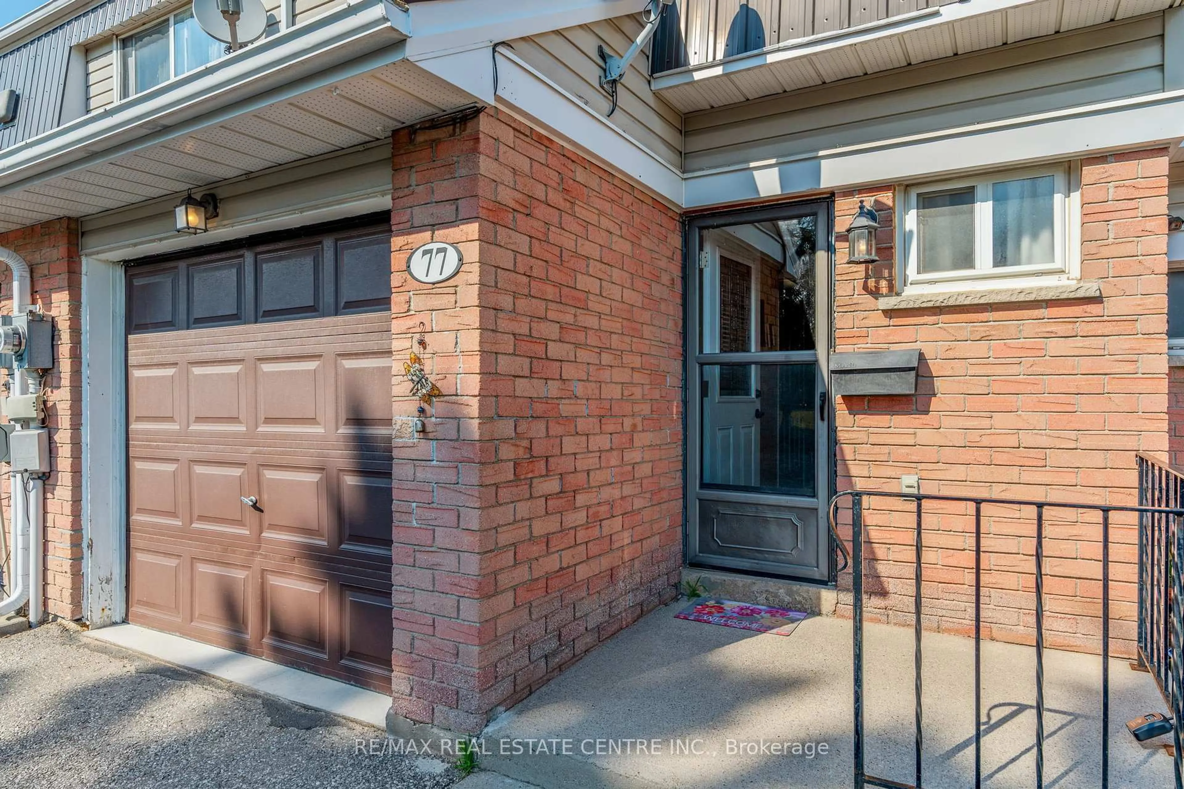 Home with brick exterior material, street for 778 William St #77, Midland Ontario L4R 4R8