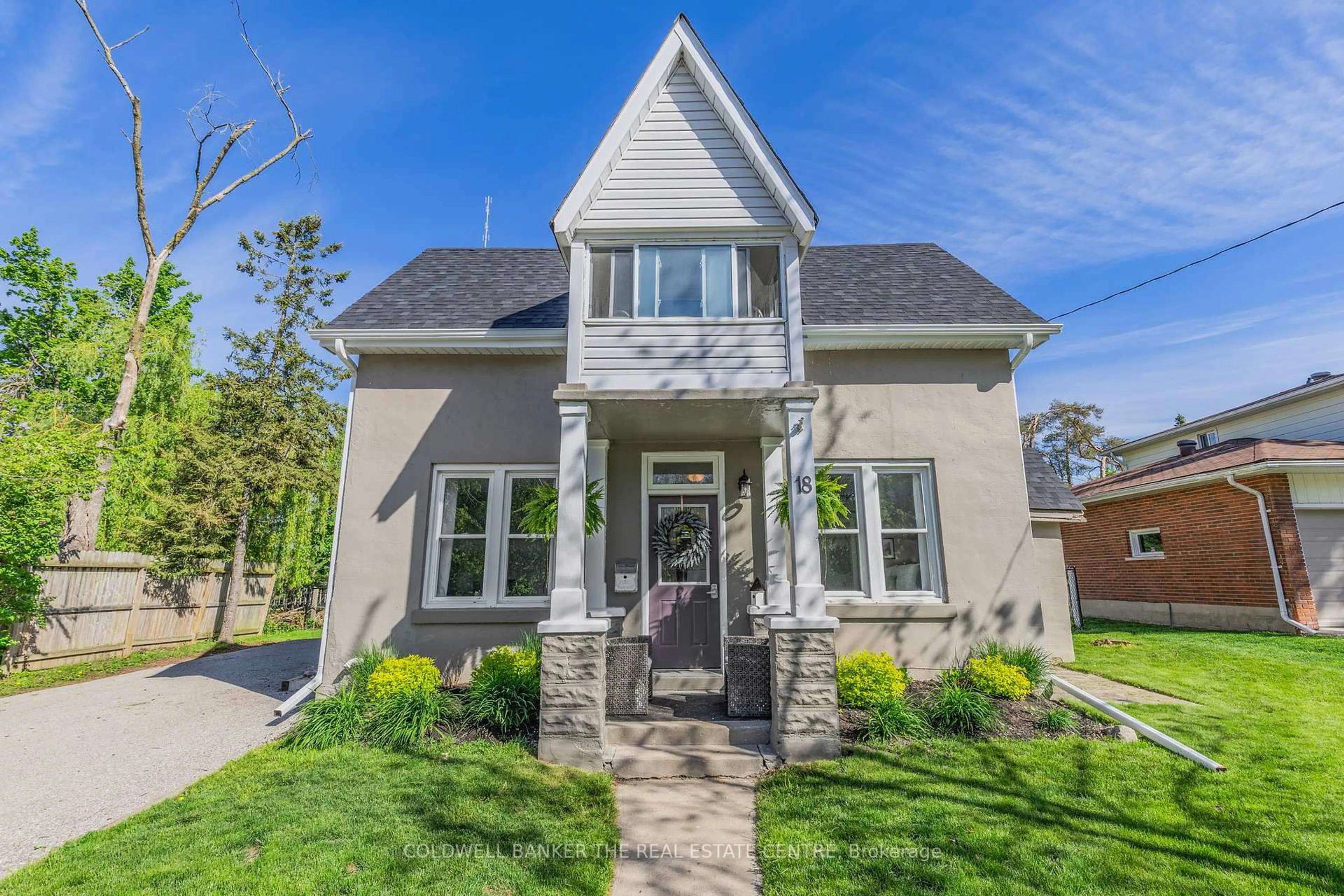 Home with brick exterior material, street for 18 Eugenia St, Barrie Ontario L4M 1P5