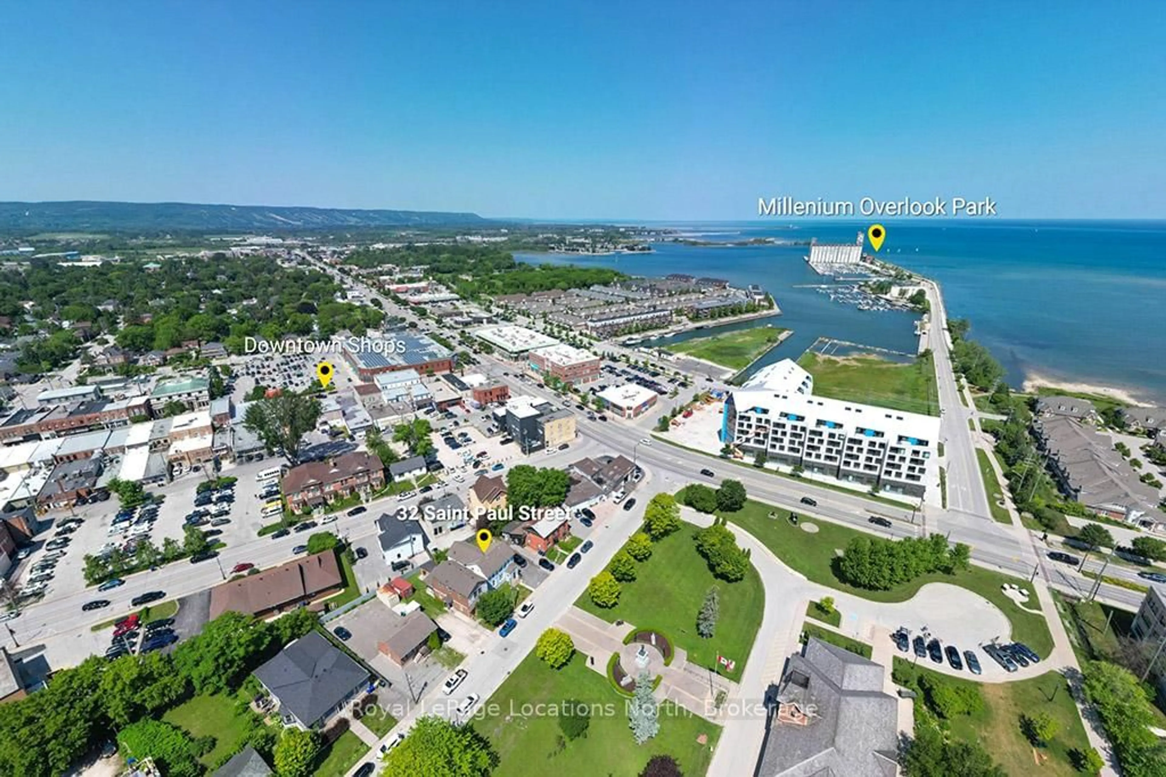A pic from outside/outdoor area/front of a property/back of a property/a pic from drone, water/lake/river/ocean view for 32 ST PAUL St, Collingwood Ontario L9Y 3N9