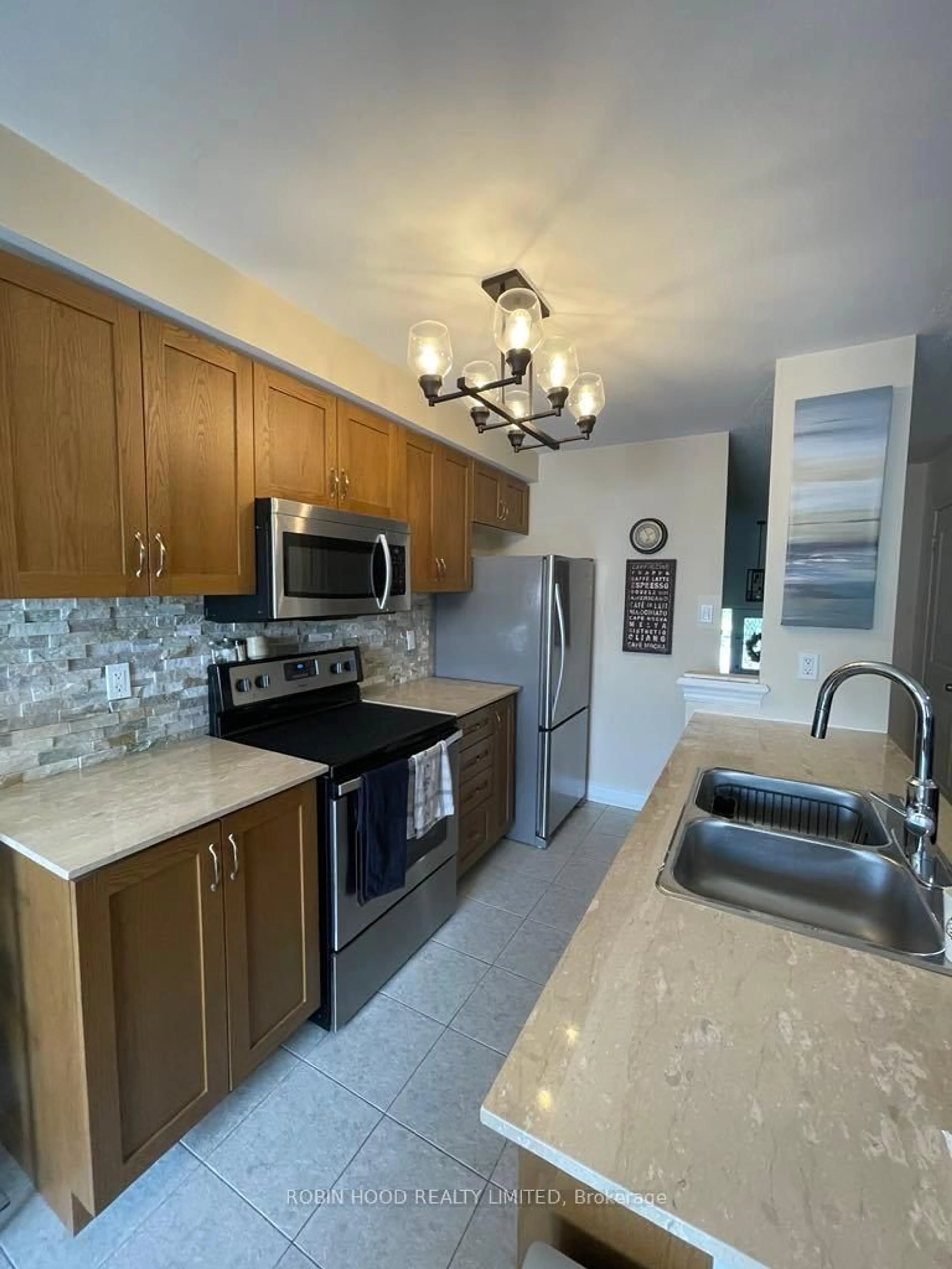 Unknown for 14 Robertson St, Collingwood Ontario L9Y 0X1